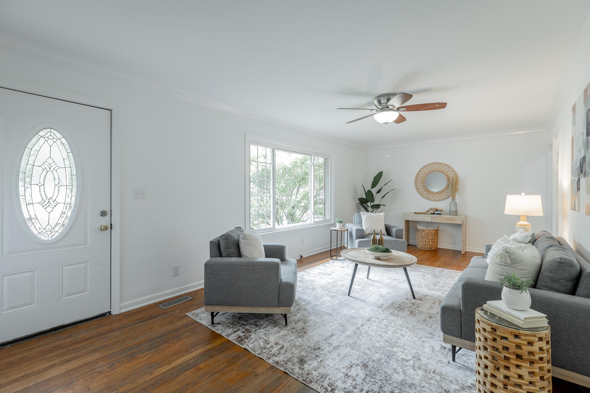 2804 Taft Highway