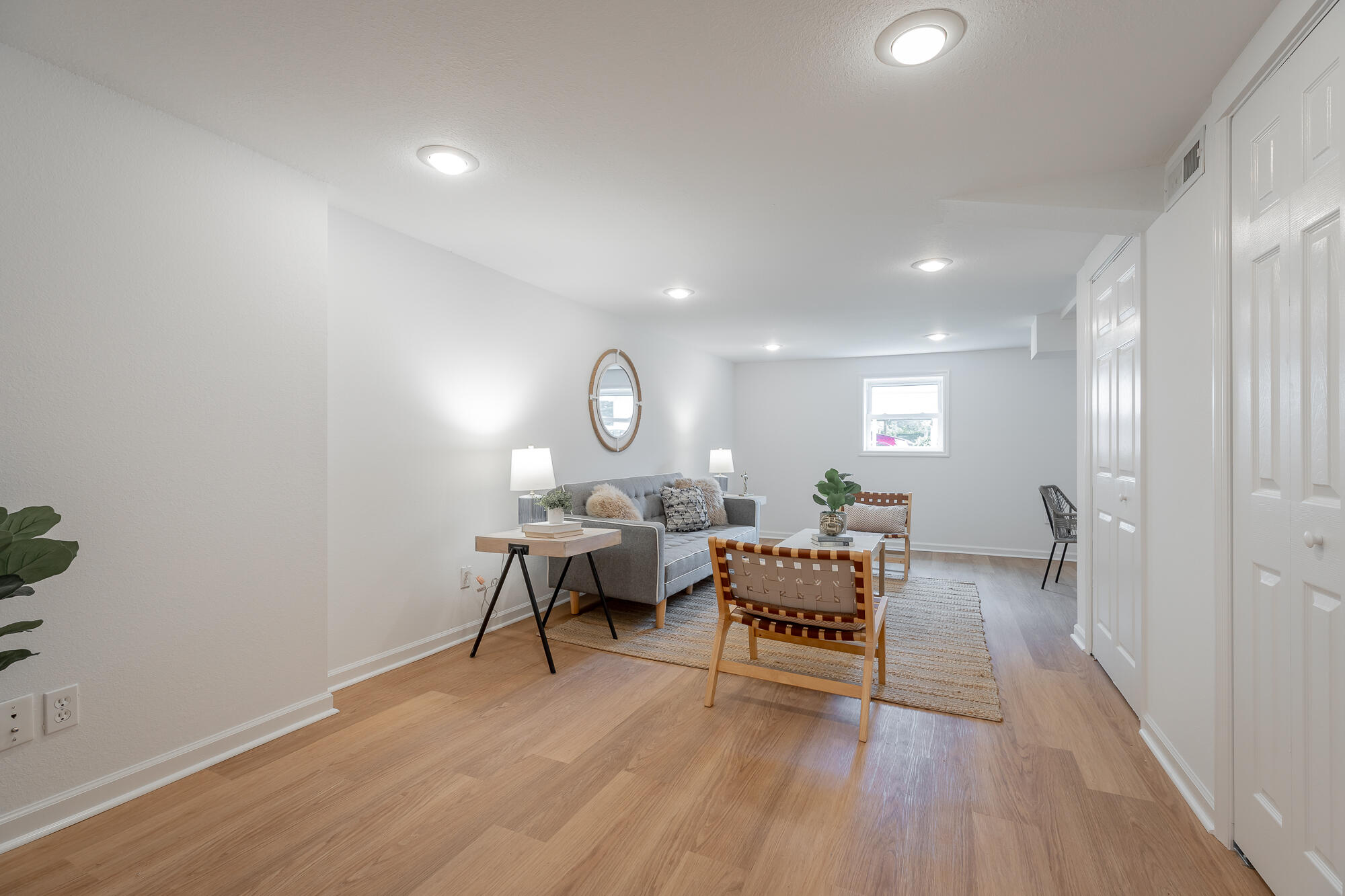 2804 Taft Highway