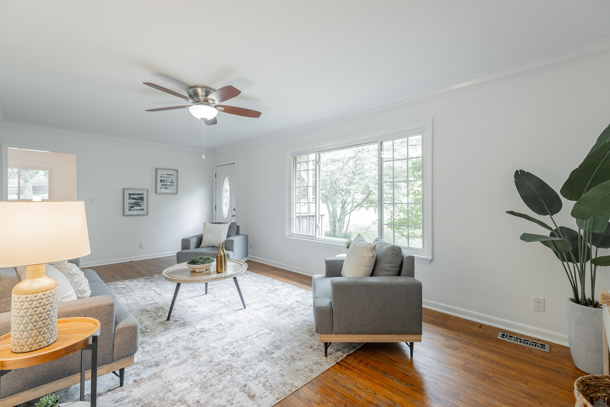 2804 Taft Highway