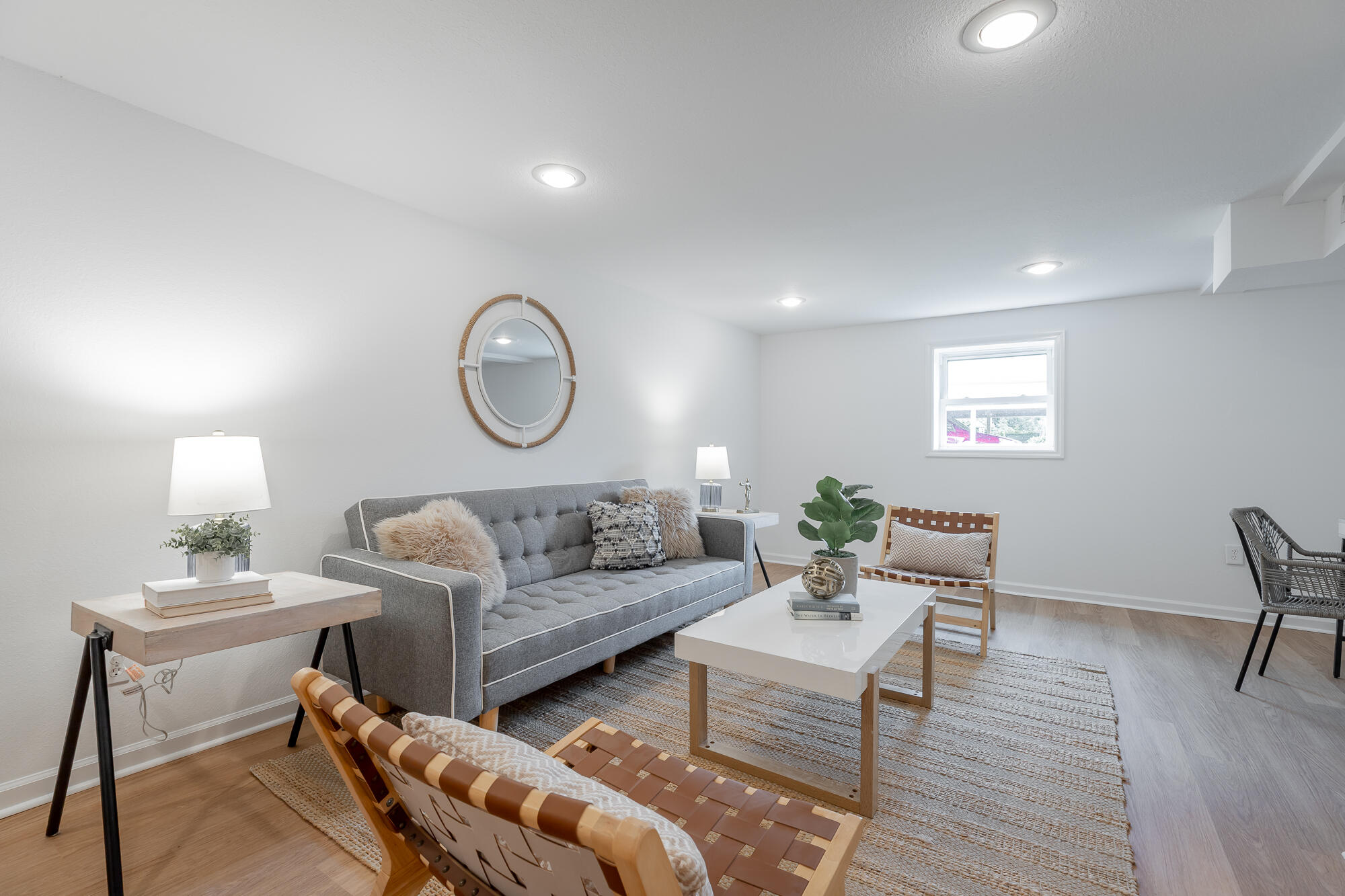 2804 Taft Highway