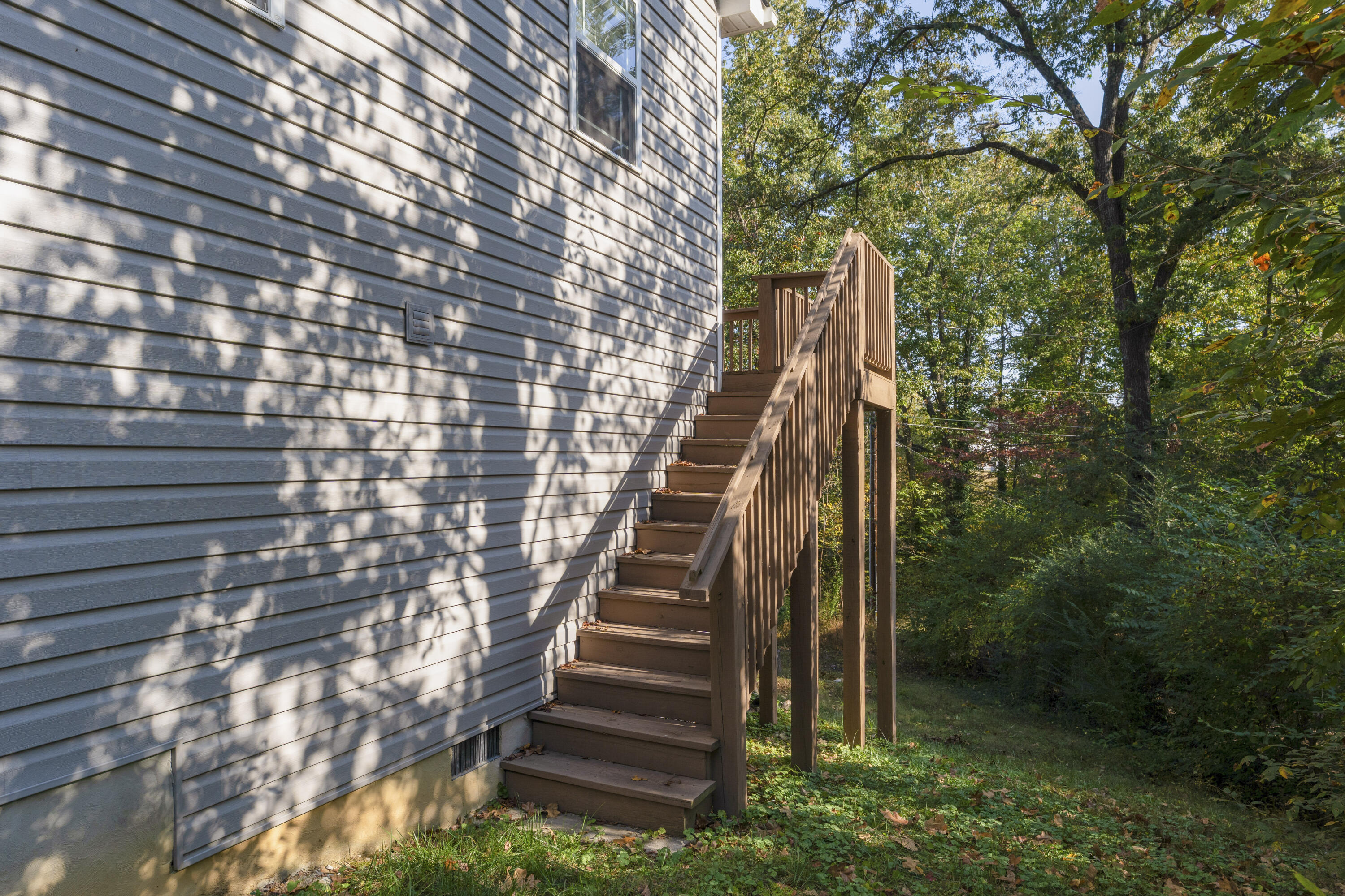 602 Paragon Drive
