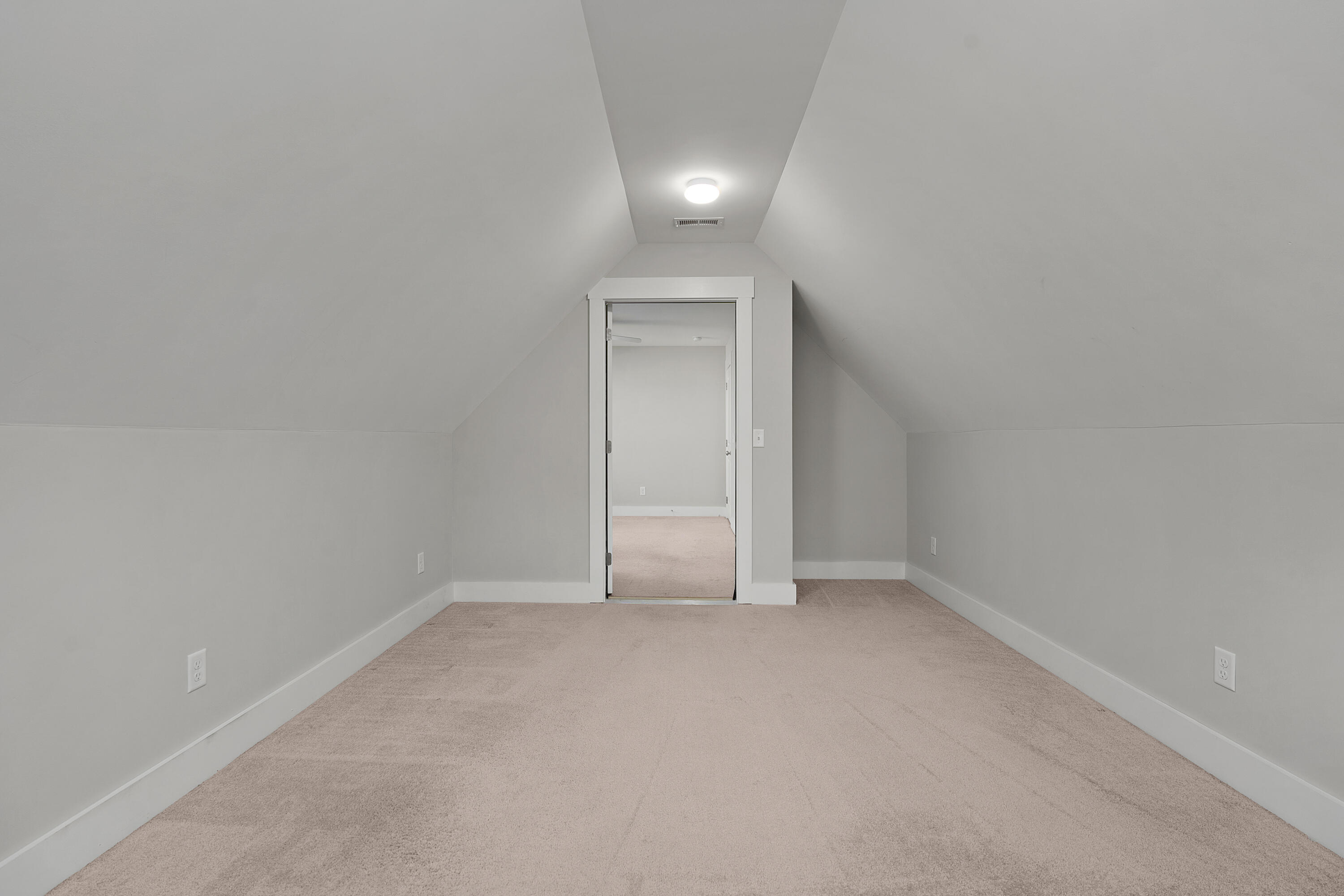 602 Paragon Drive