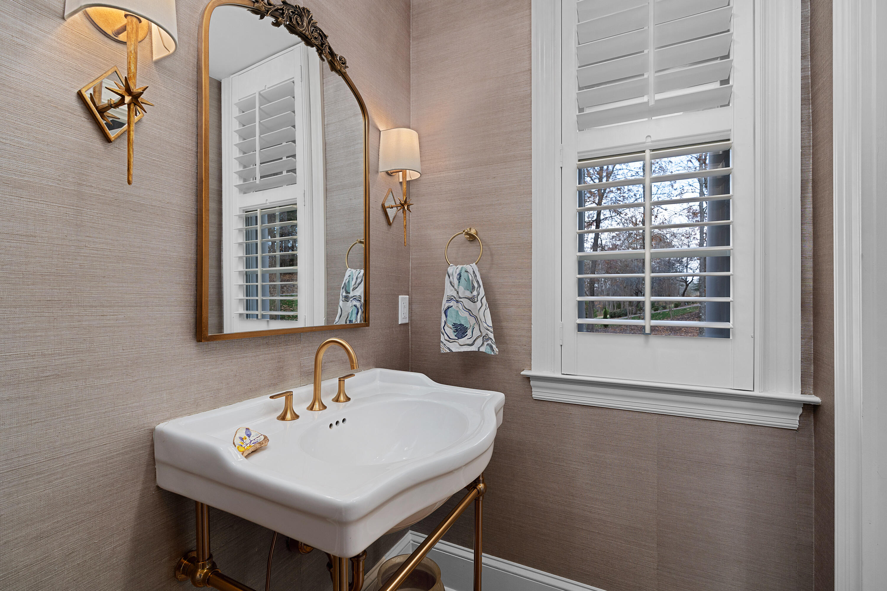 6803 Silver Cloud Cove