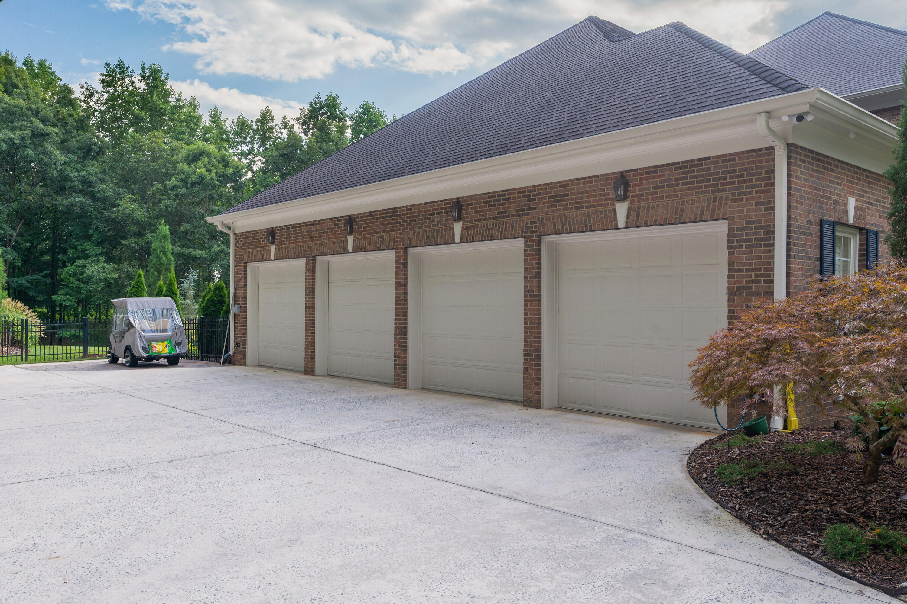 6803 Silver Cloud Cove