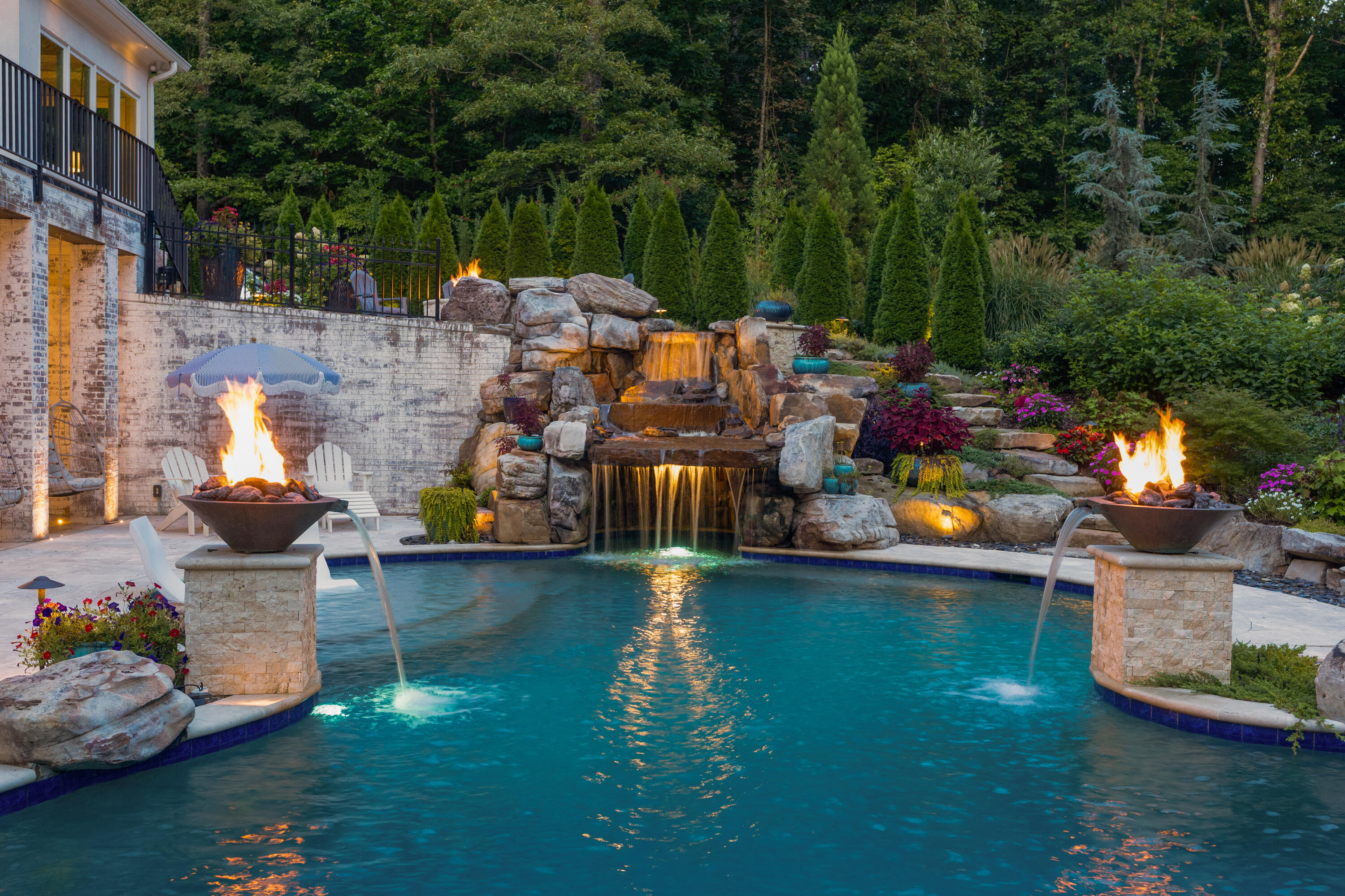 6803 Silver Cloud Cove
