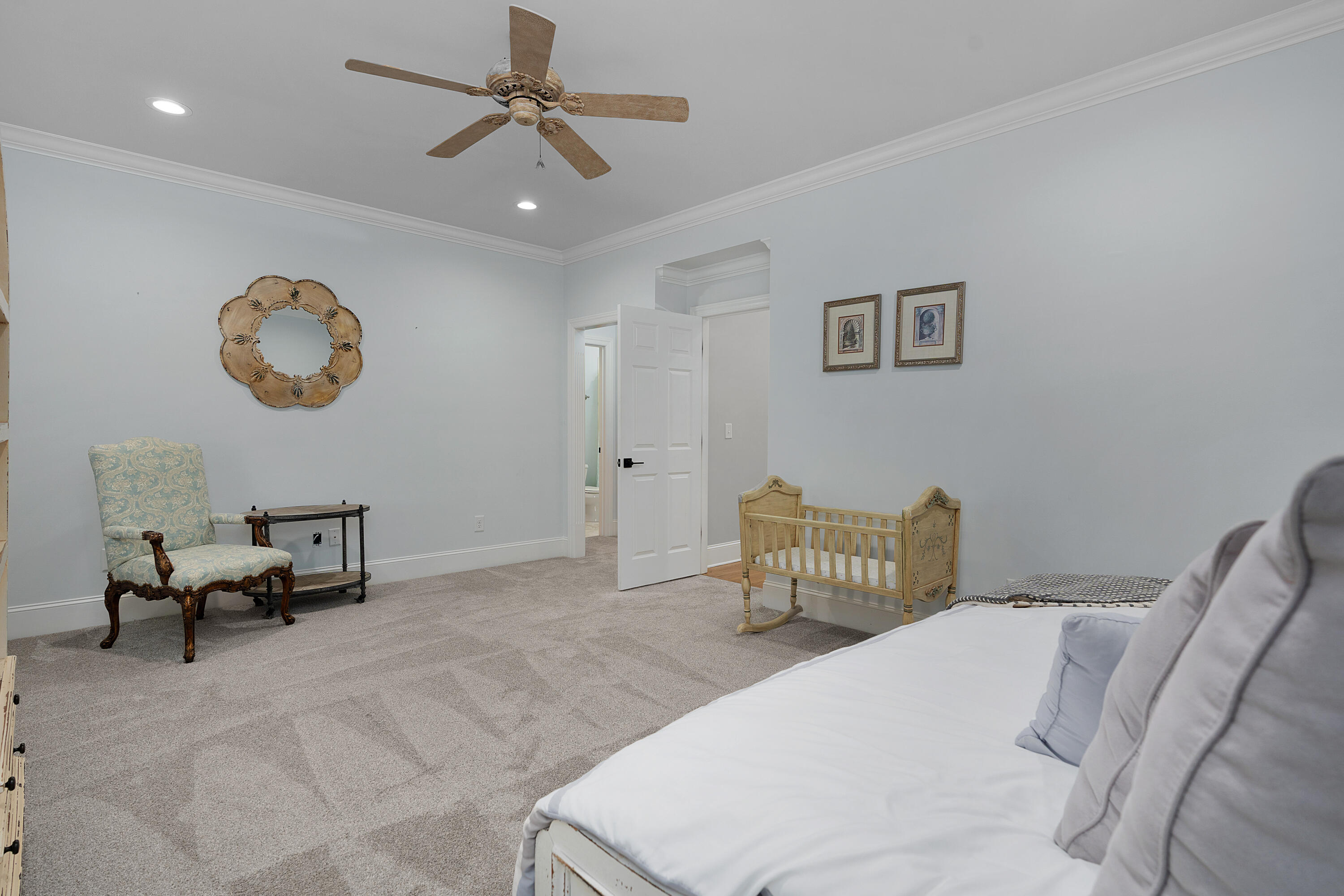6803 Silver Cloud Cove