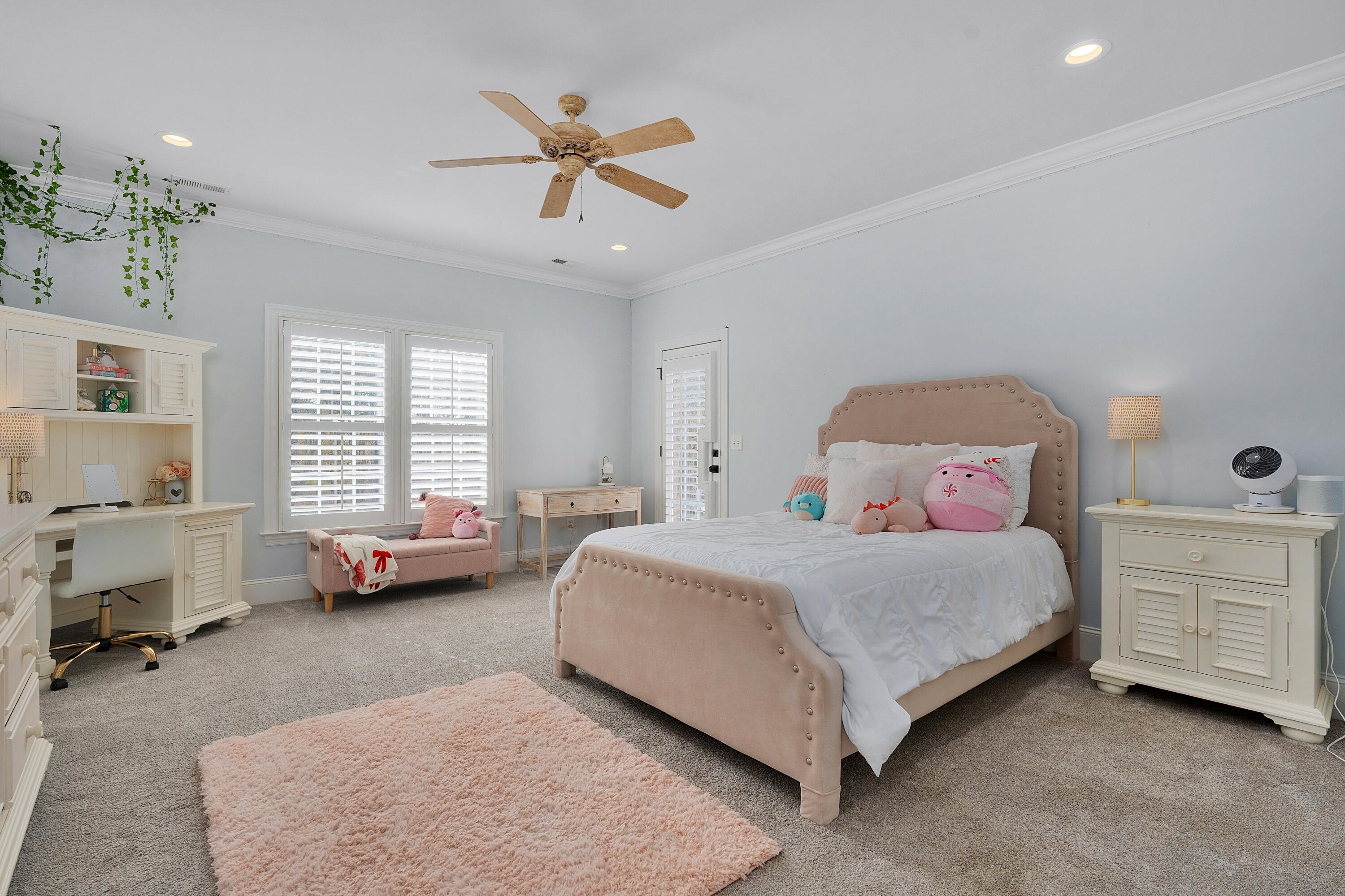 6803 Silver Cloud Cove