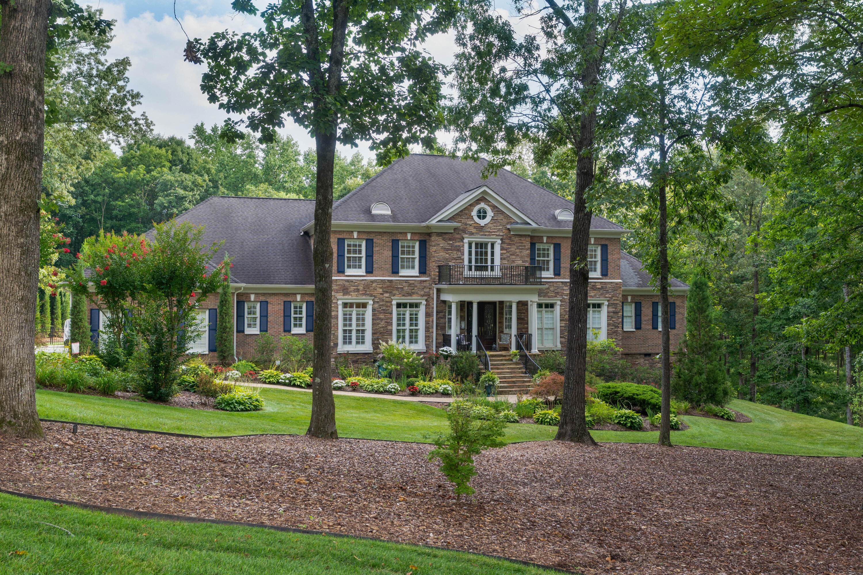 6803 Silver Cloud Cove