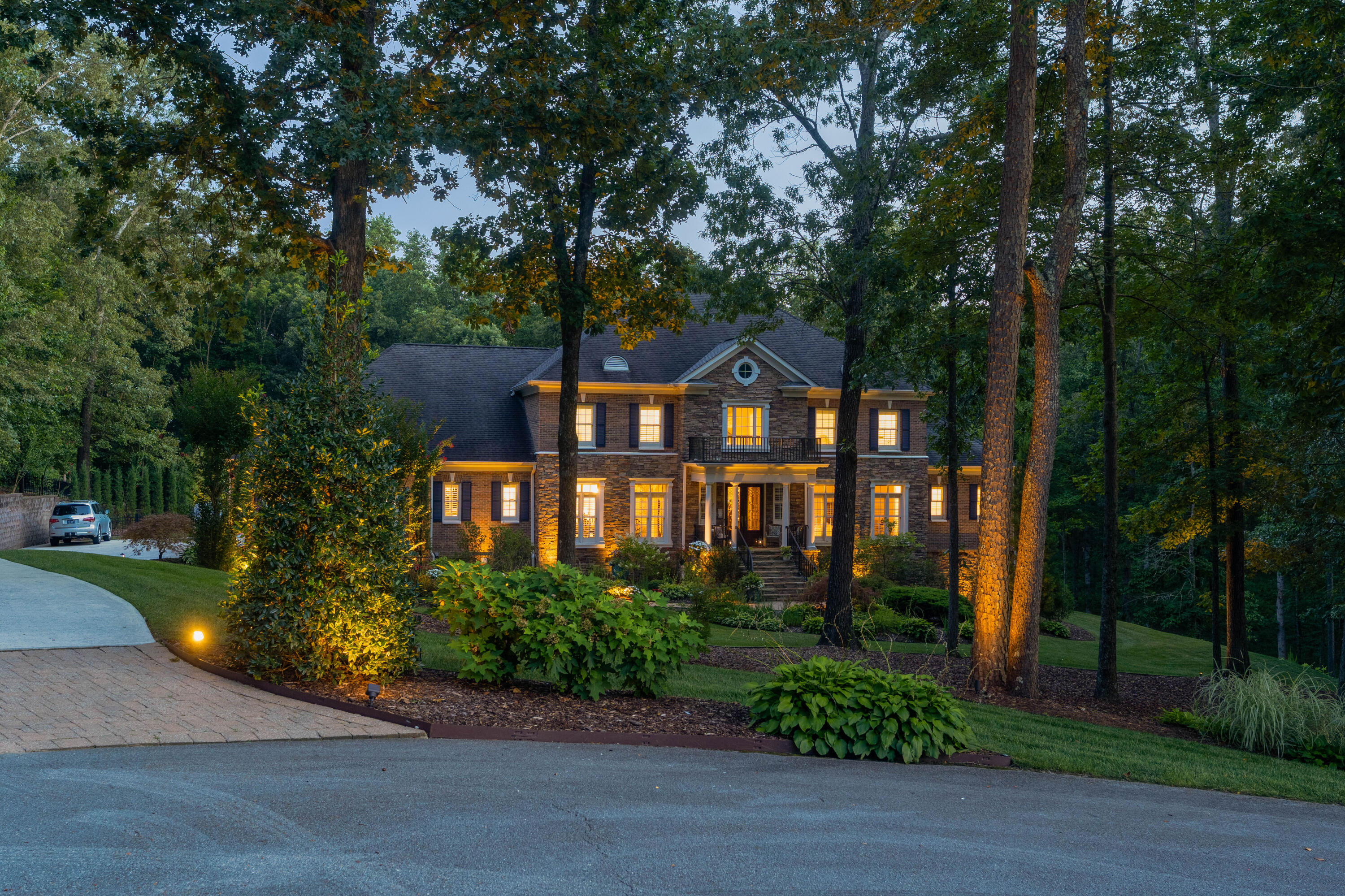 6803 Silver Cloud Cove