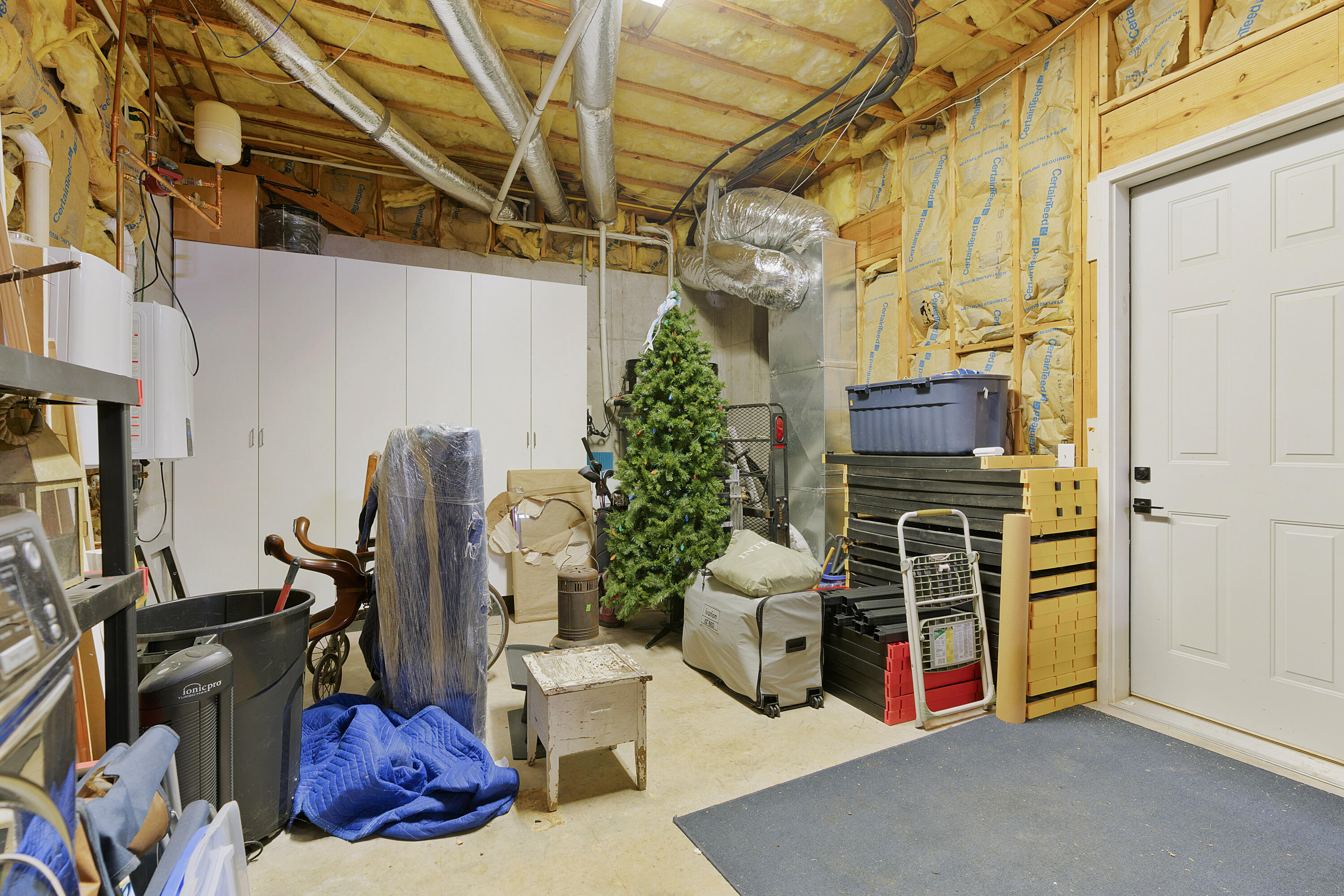6803 Silver Cloud Cove
