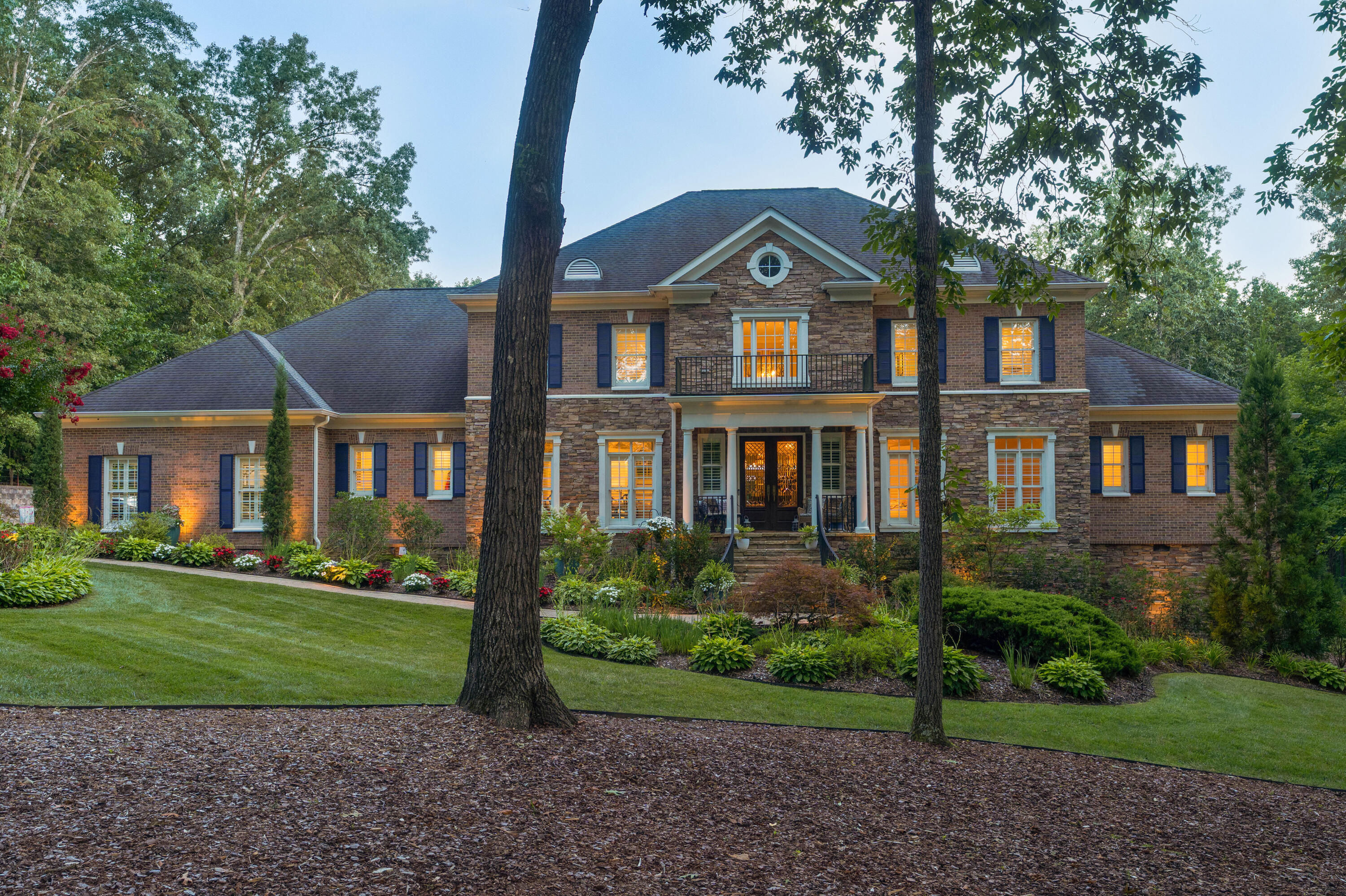 6803 Silver Cloud Cove
