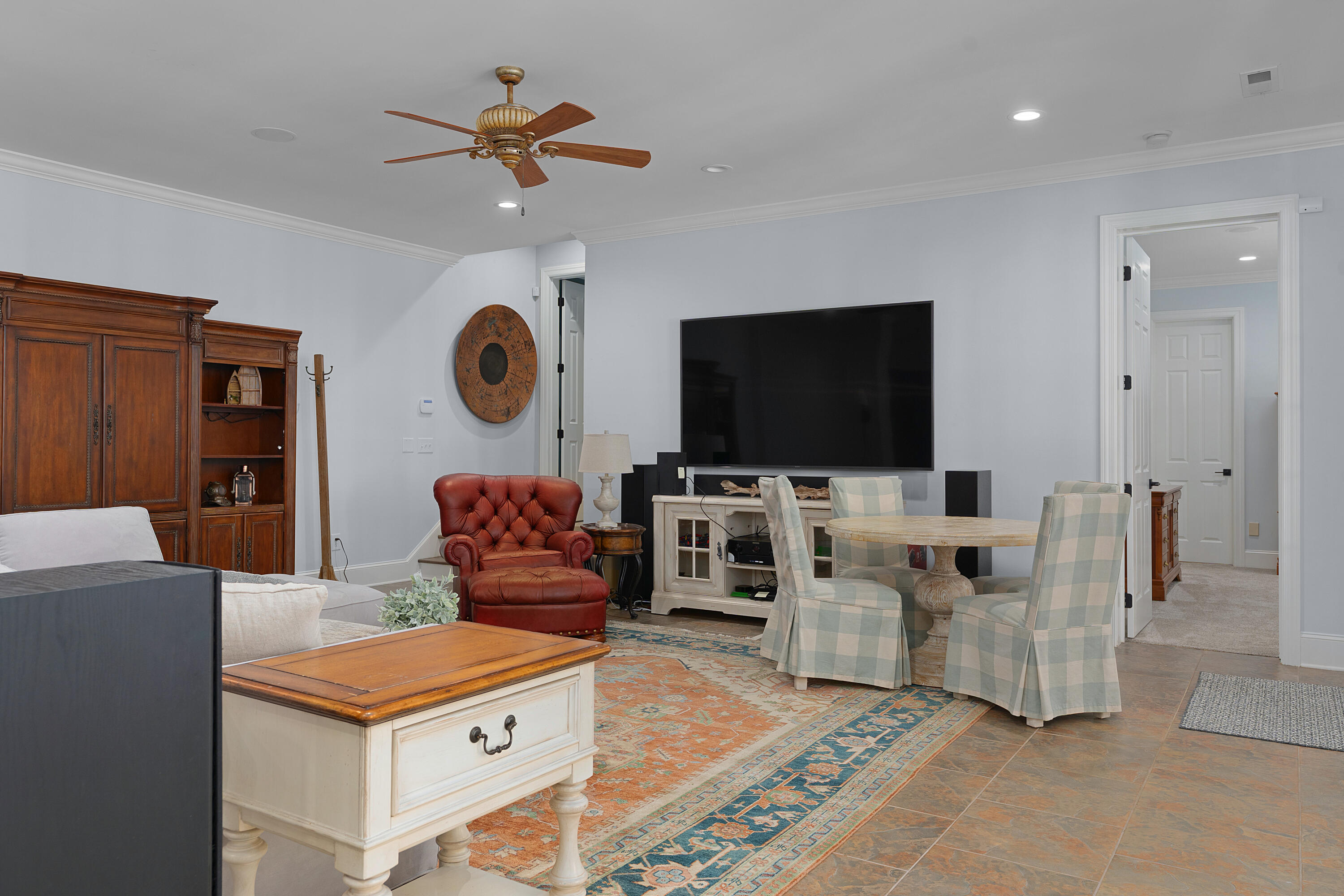 6803 Silver Cloud Cove