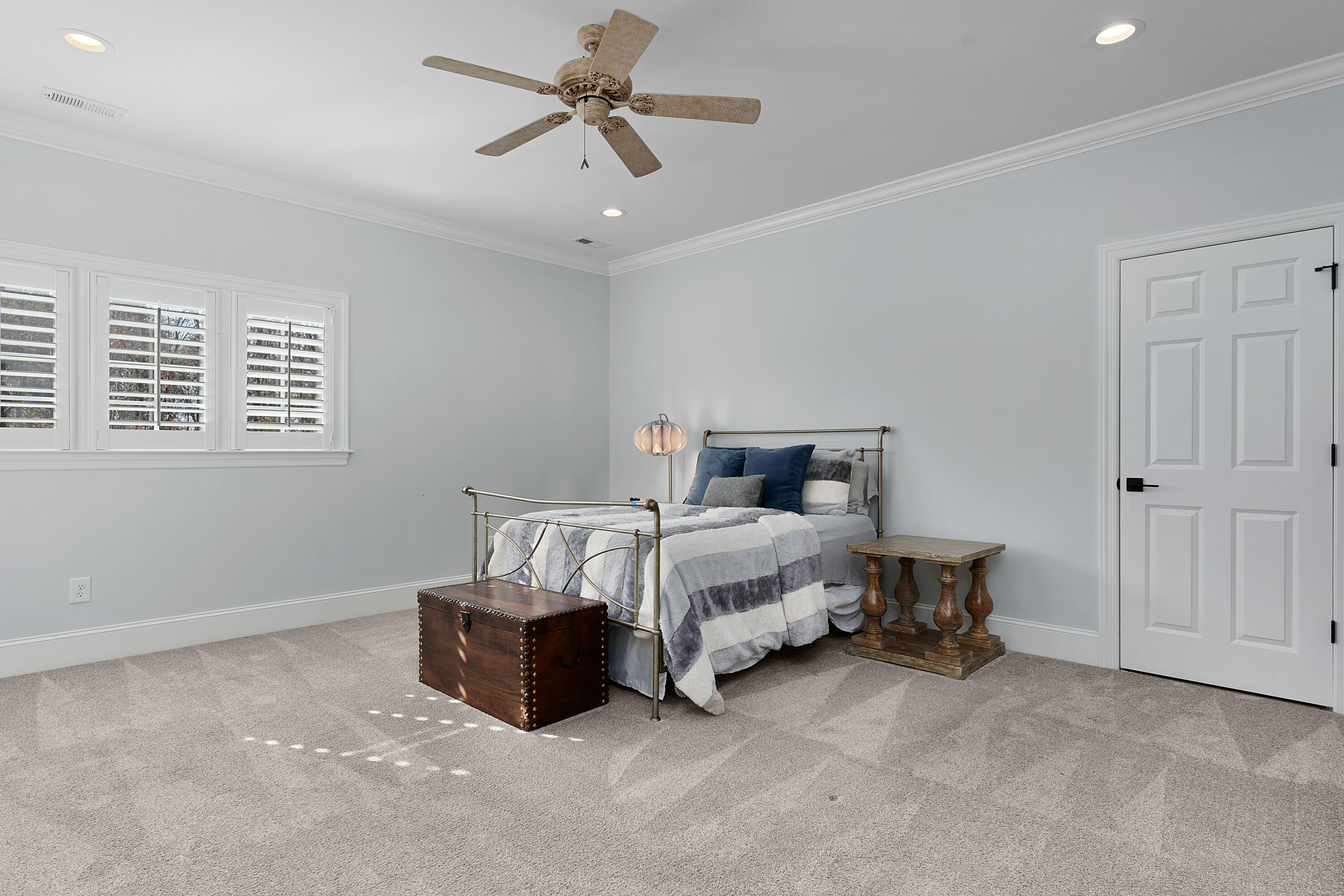 6803 Silver Cloud Cove