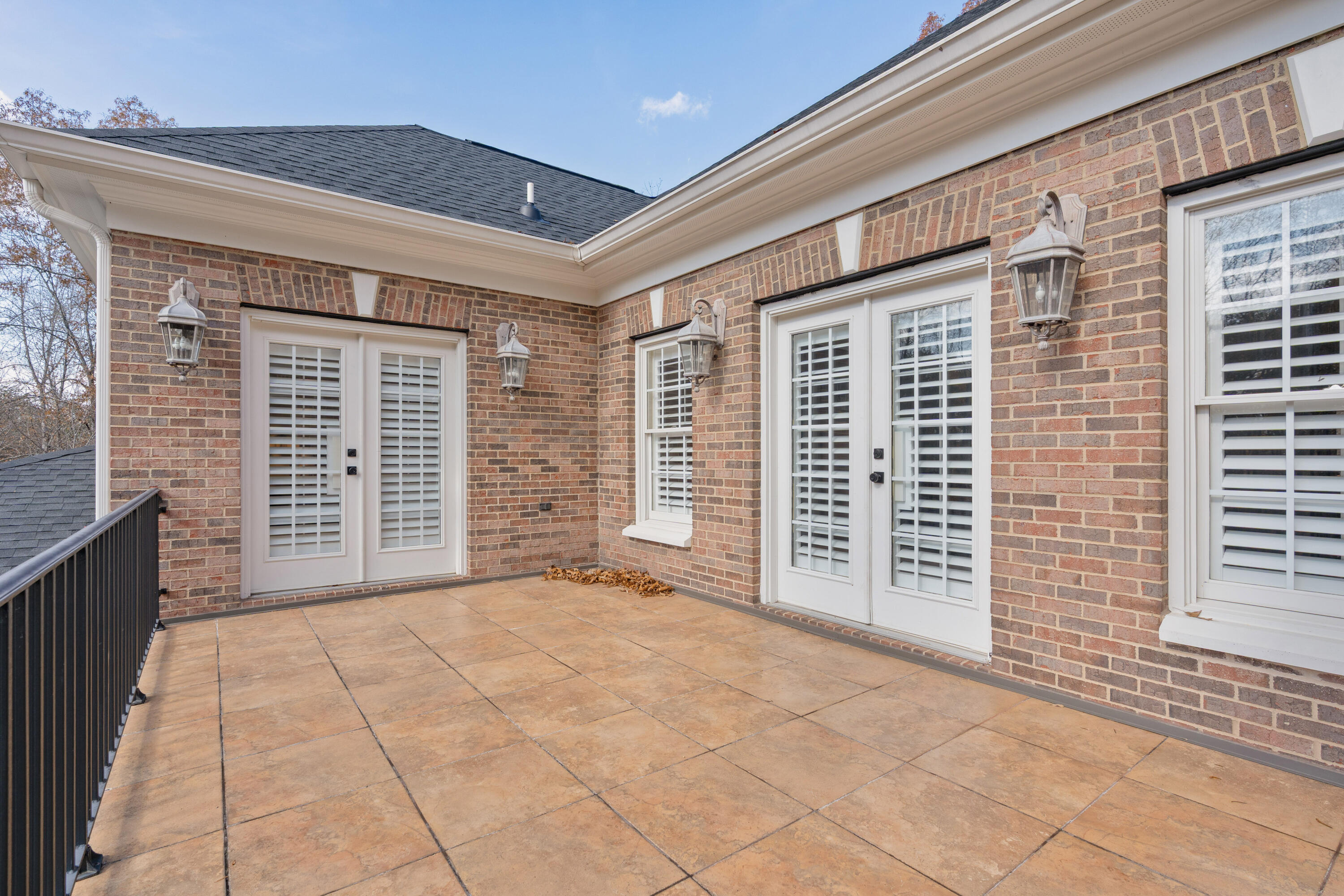 6803 Silver Cloud Cove