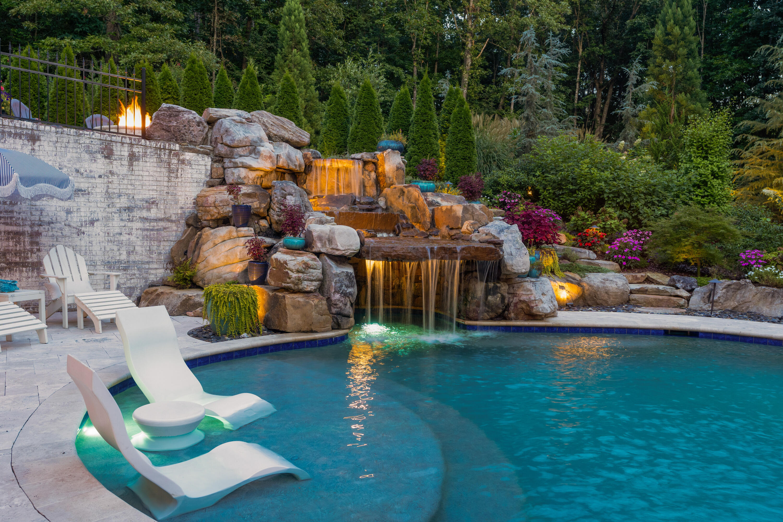 6803 Silver Cloud Cove