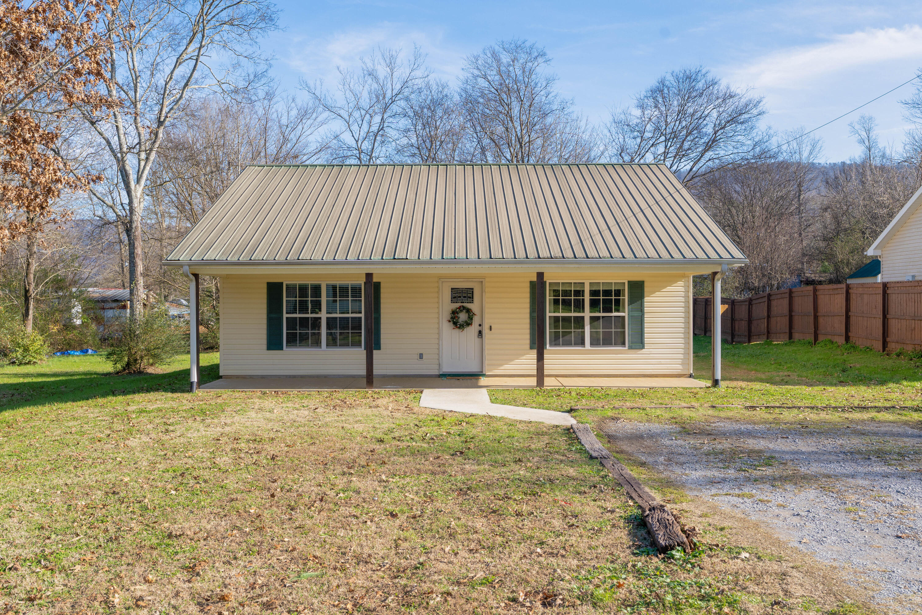 380 Walnut Avenue