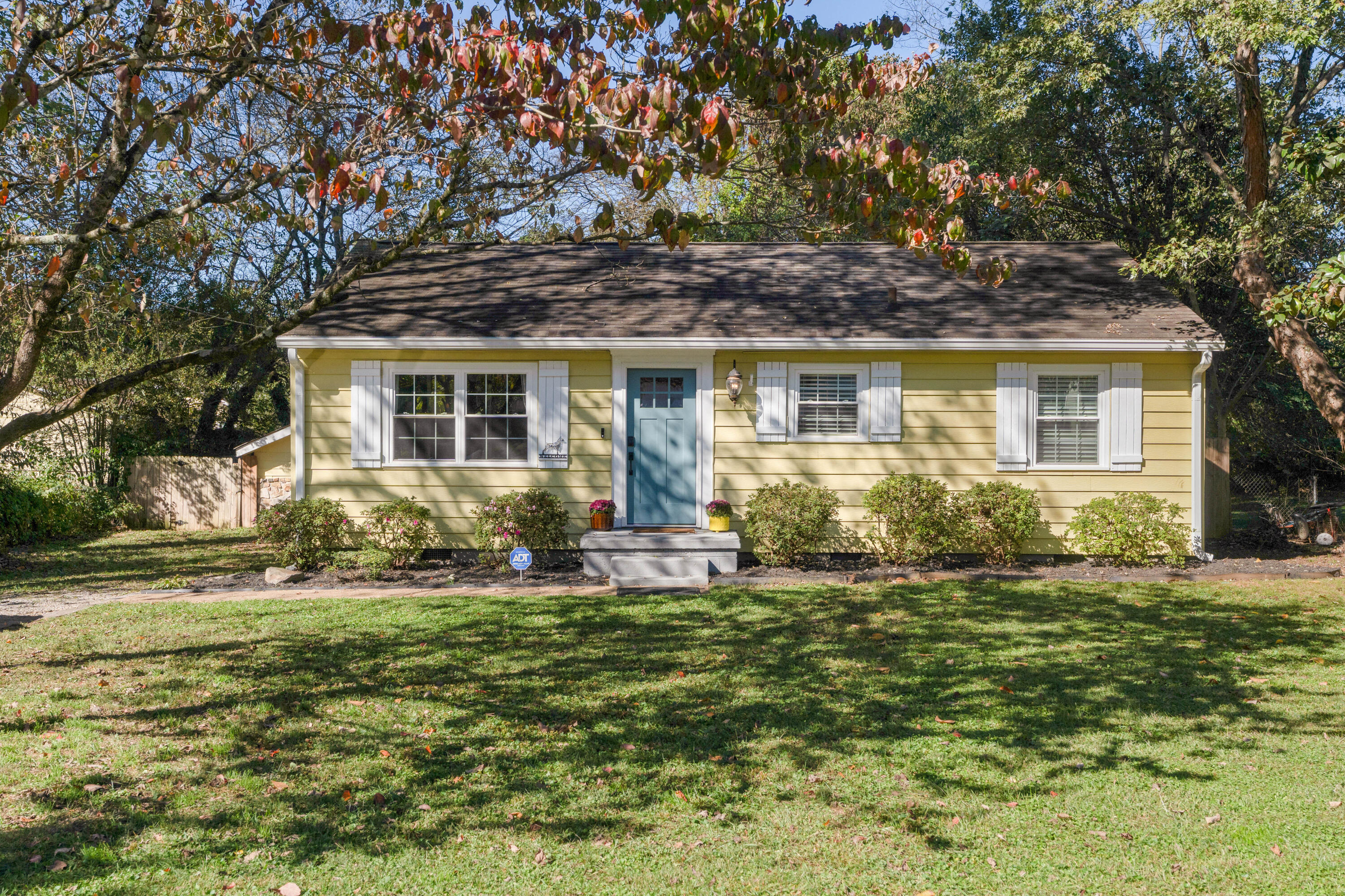 3909 Memphis Drive