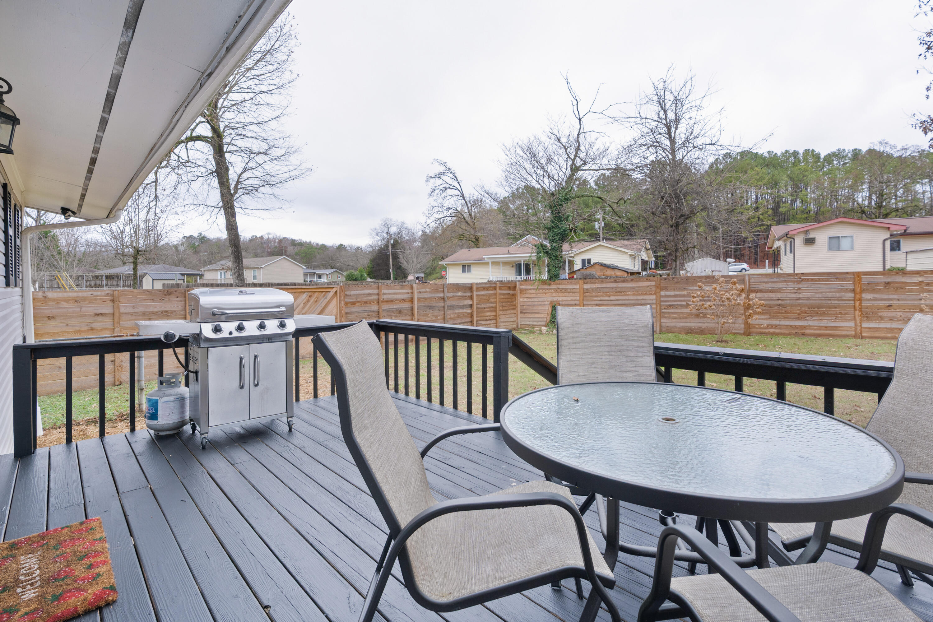 1329 Highland Way