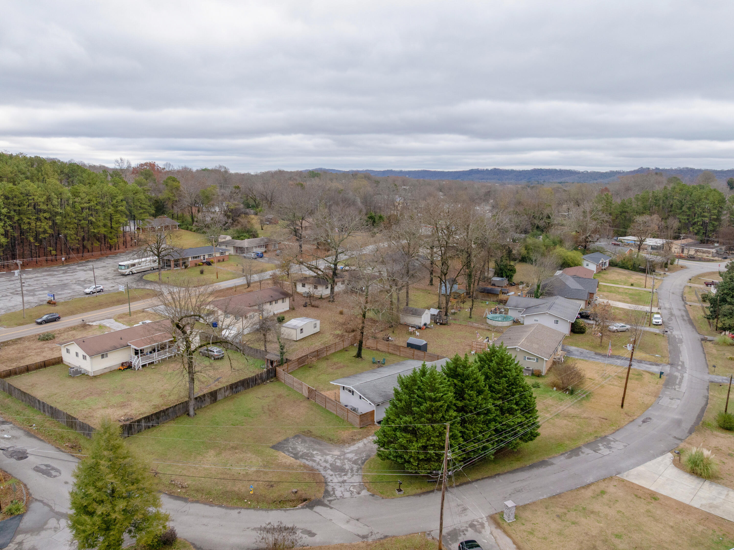1329 Highland Way