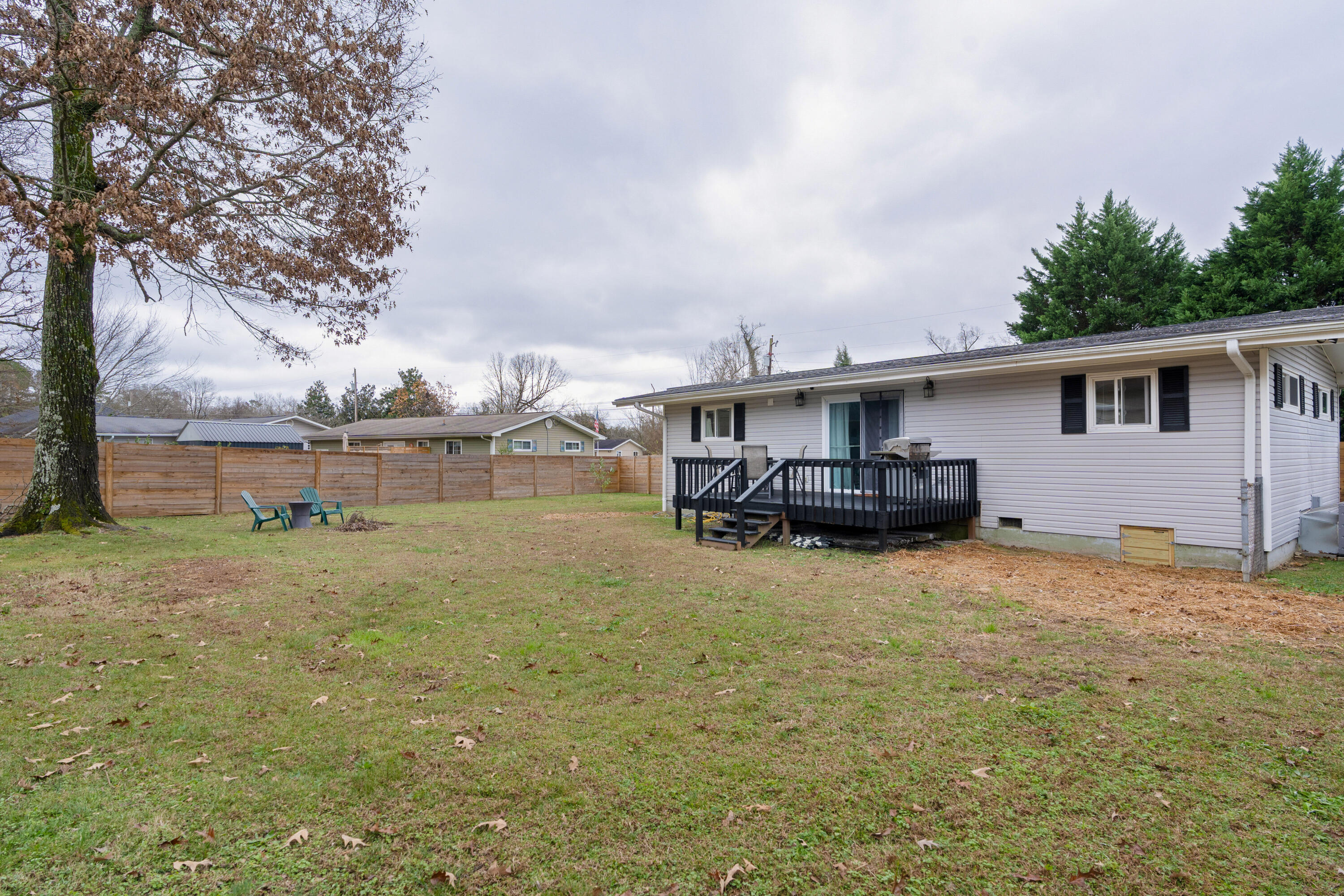 1329 Highland Way