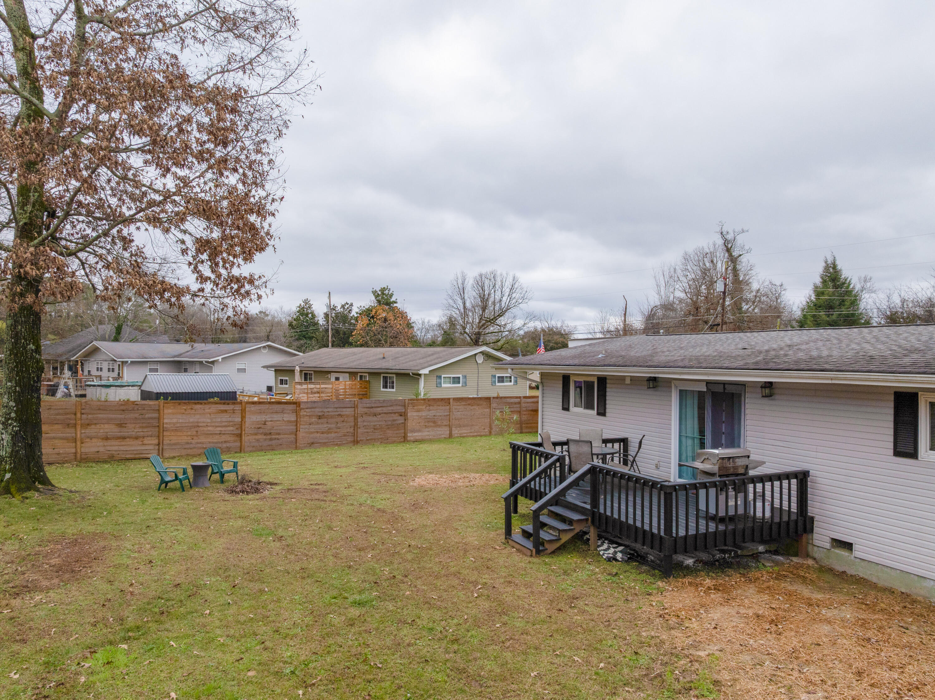 1329 Highland Way
