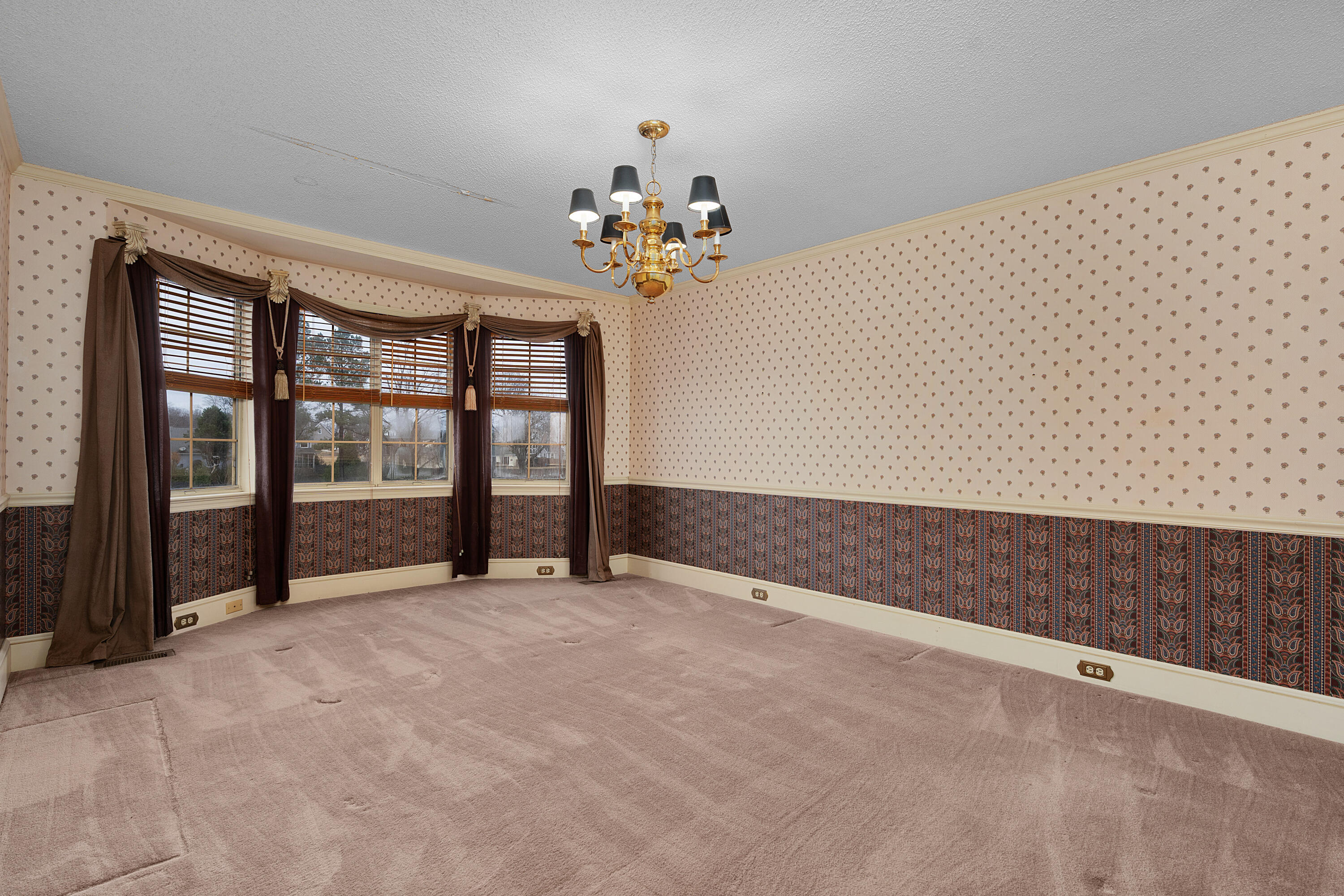 8345 Heron Circle