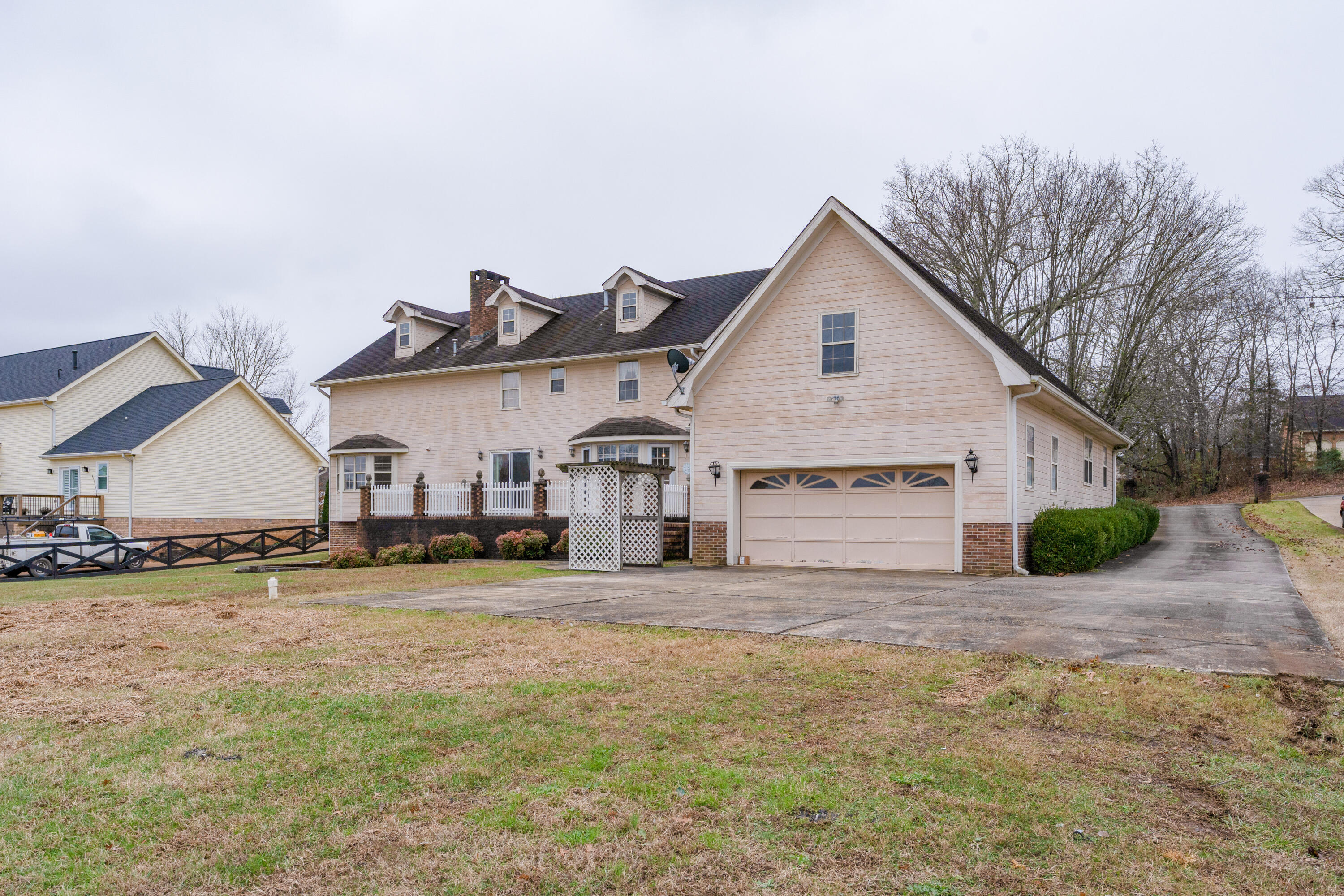 8345 Heron Circle