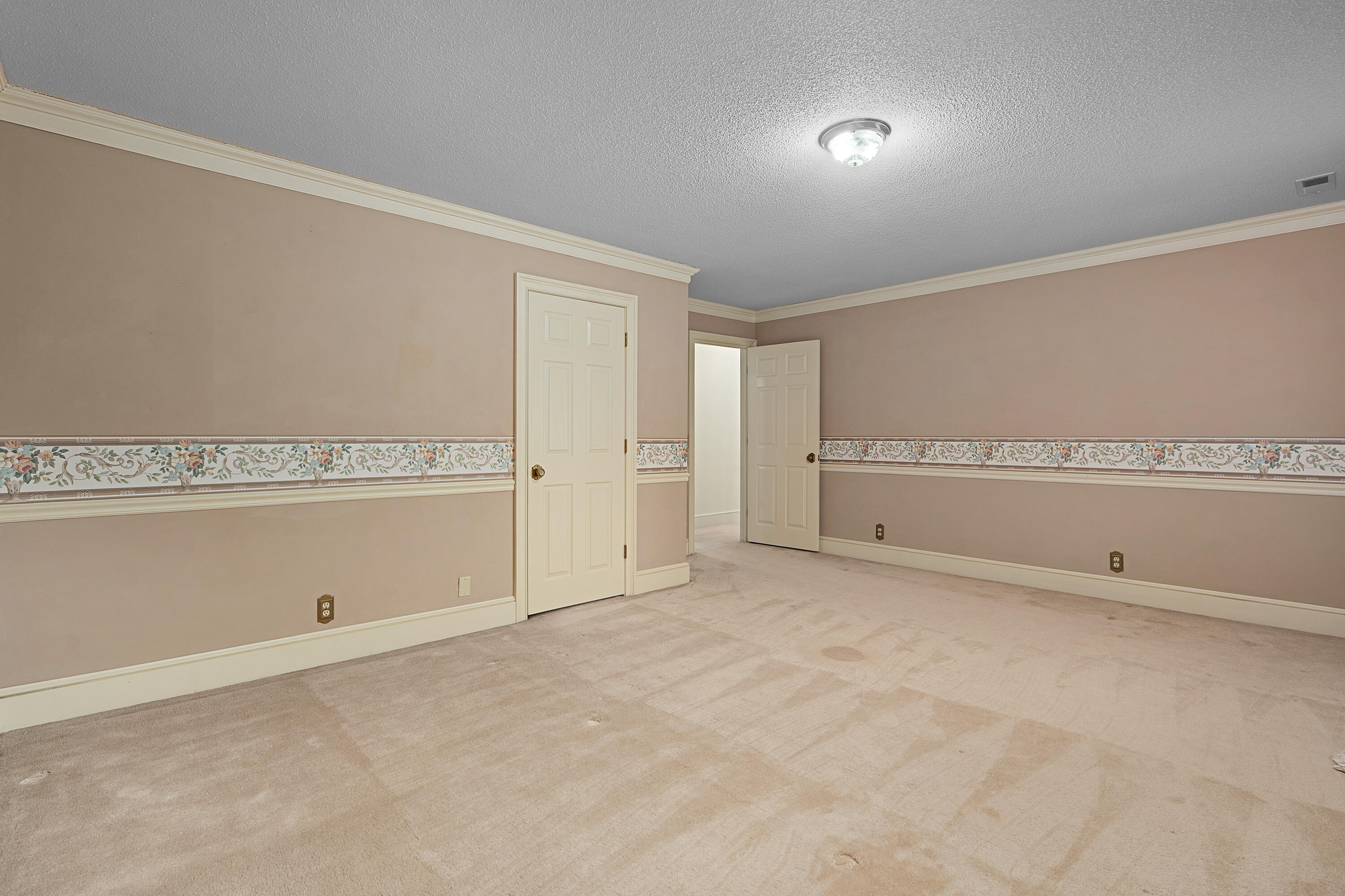 8345 Heron Circle