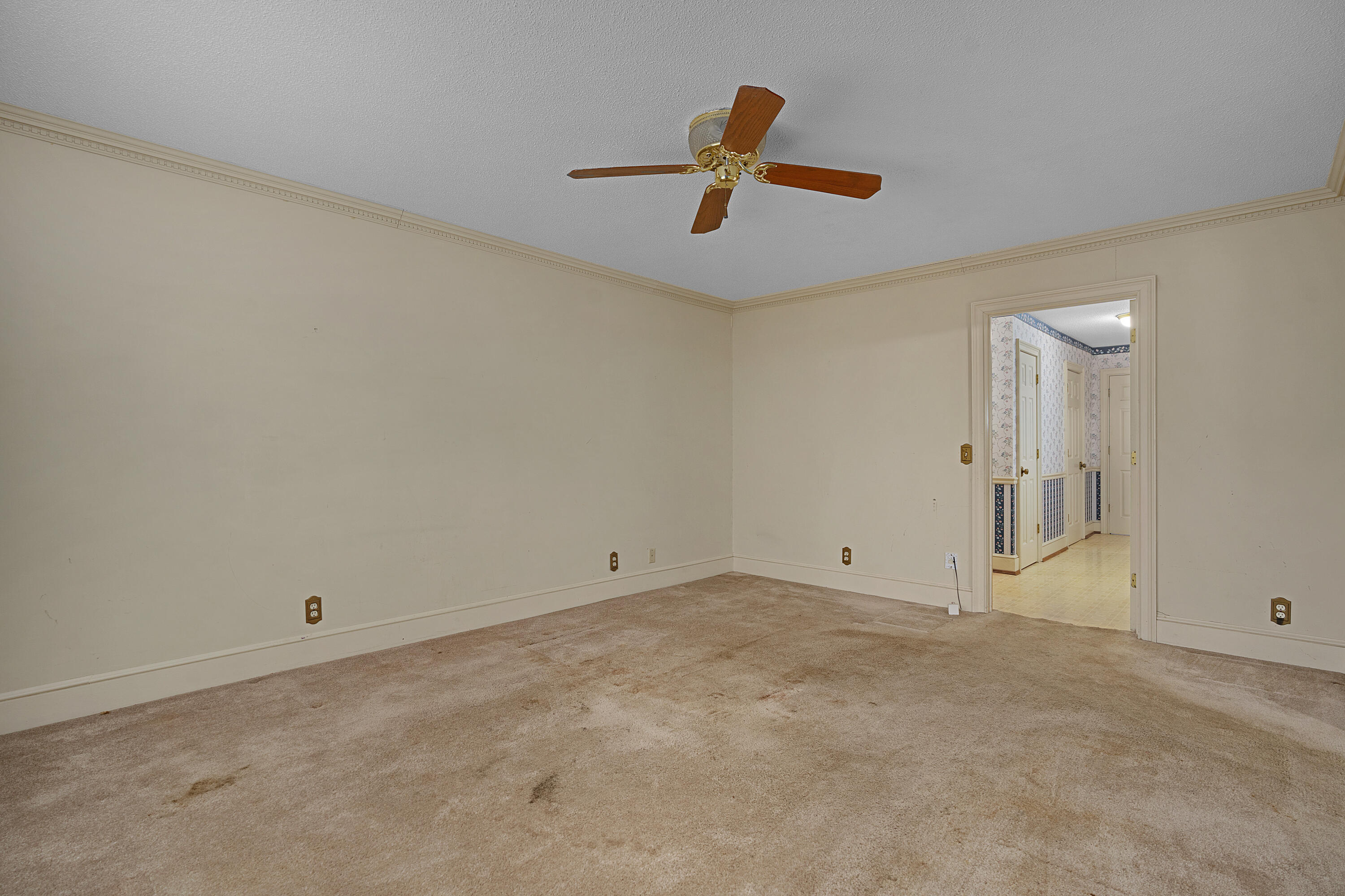 8345 Heron Circle