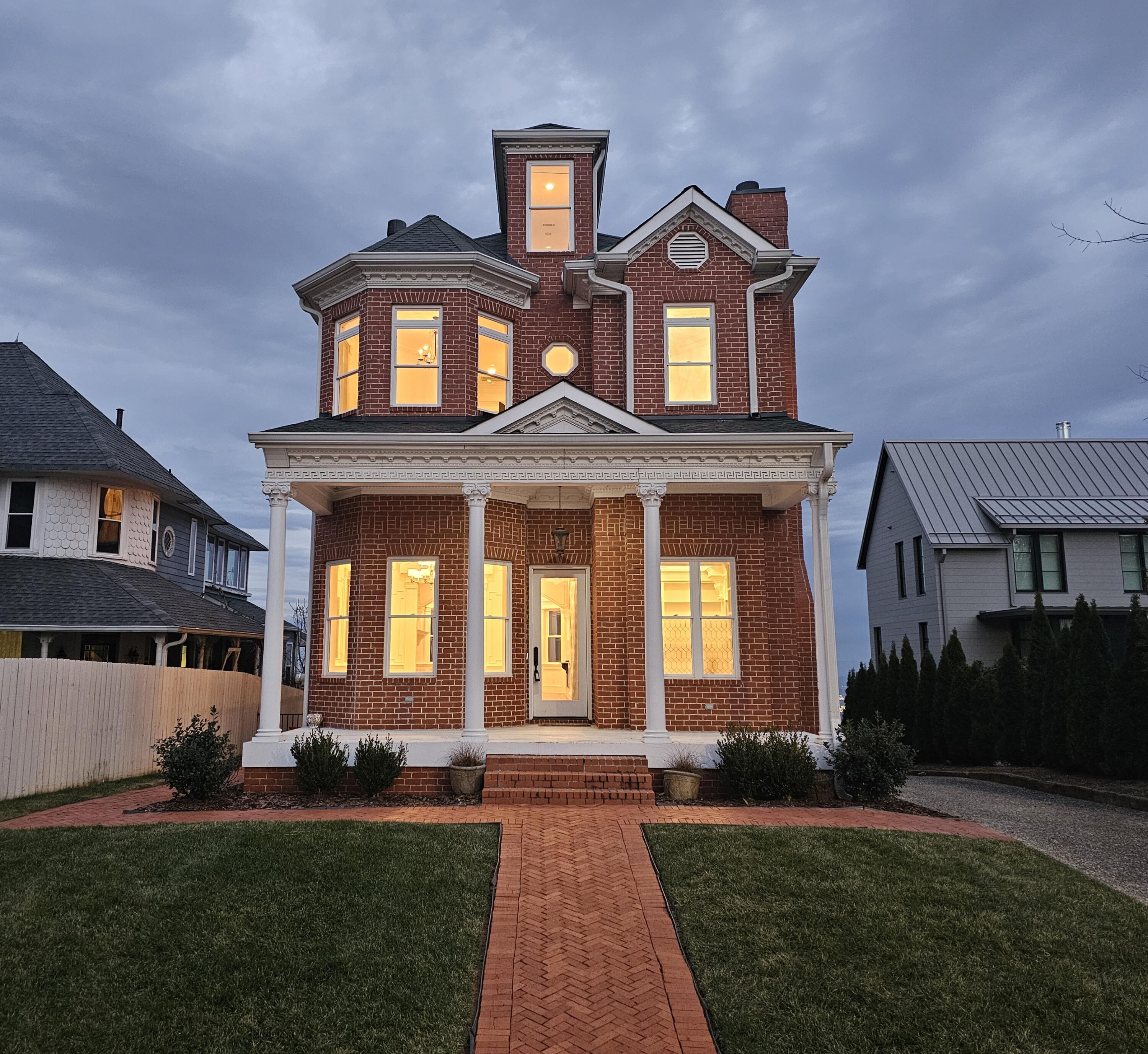 1115 E Brow Road