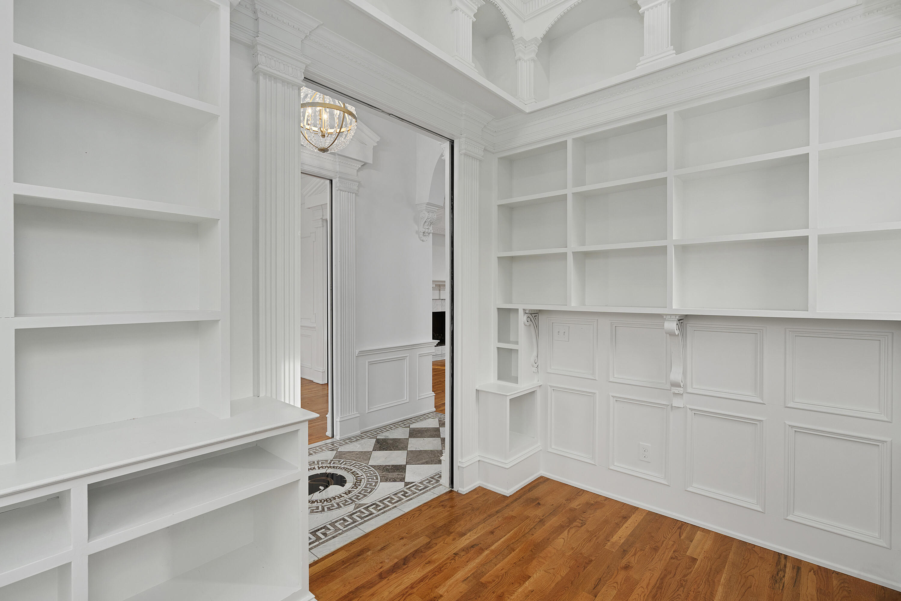 1115 E Brow Road
