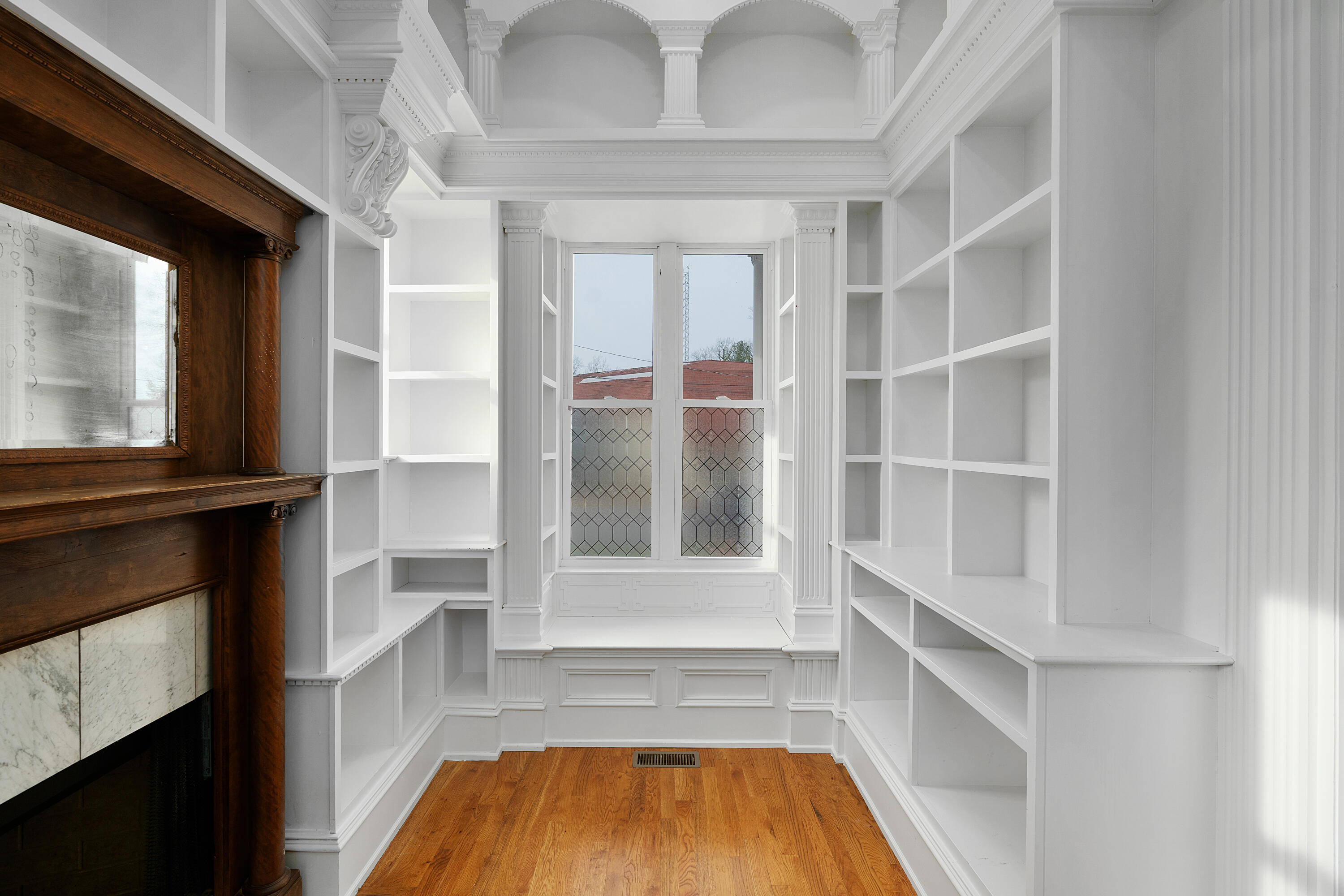 1115 E Brow Road