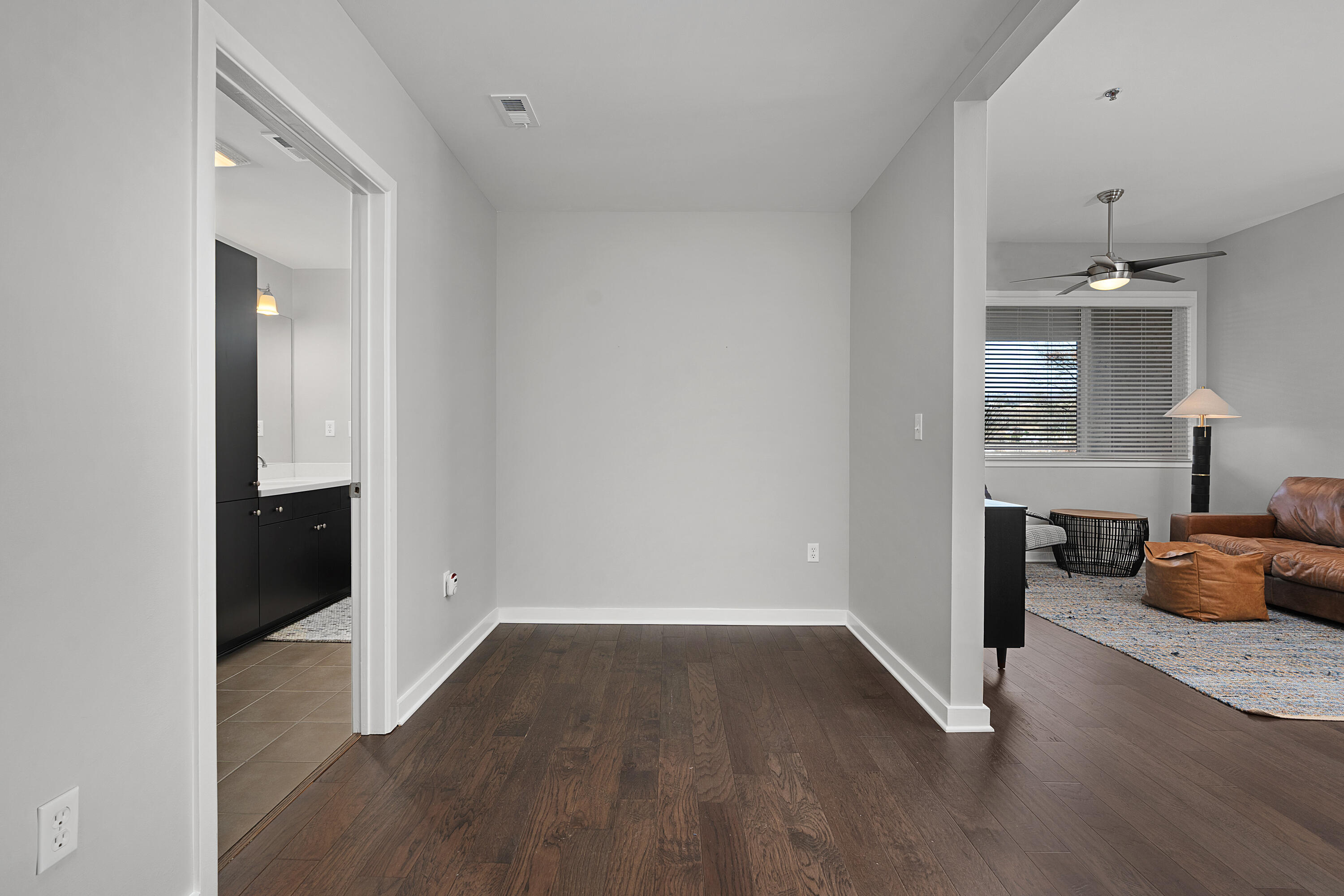 200 Manufacturers Road, Apt 445