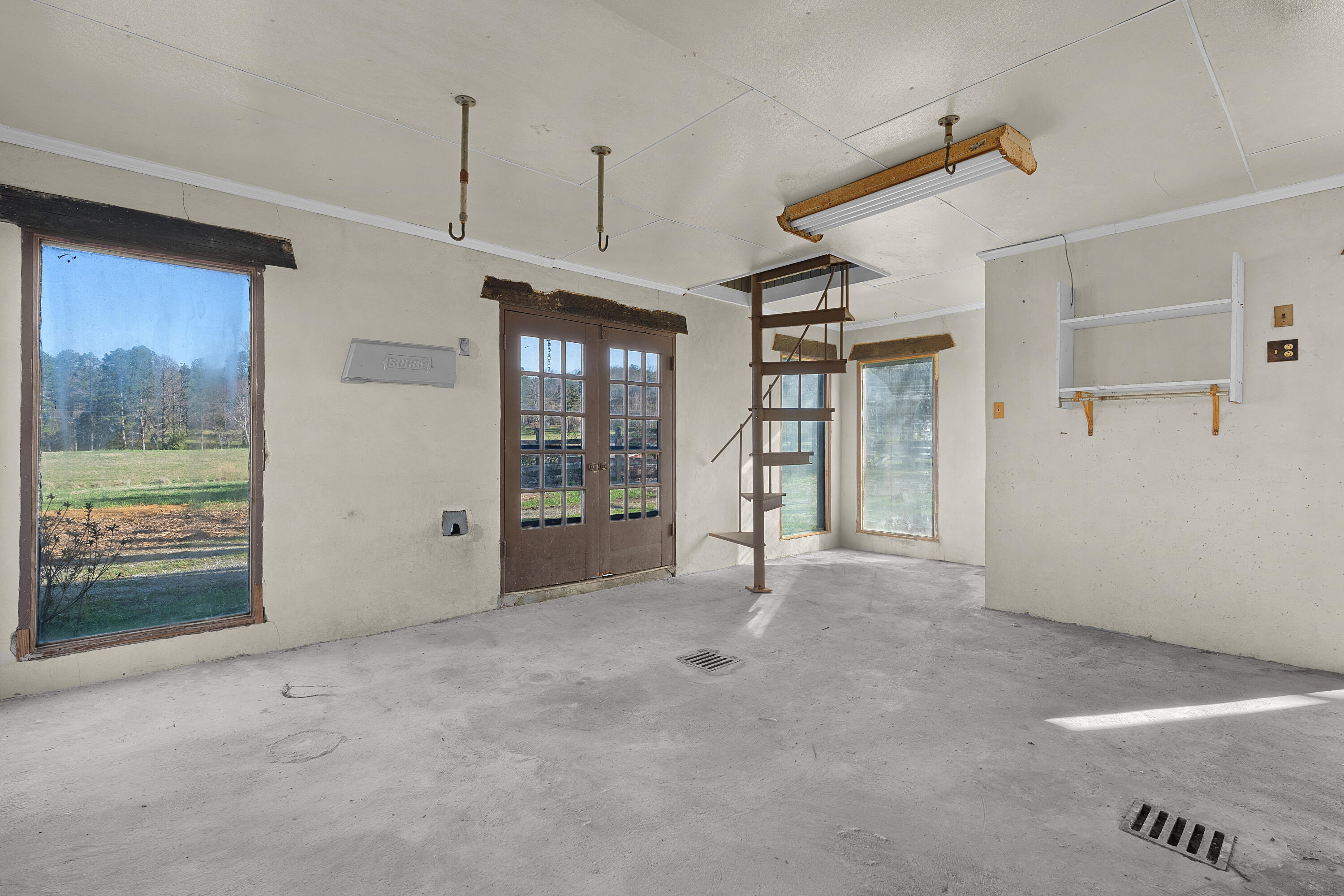 698 Payne Chapel Road