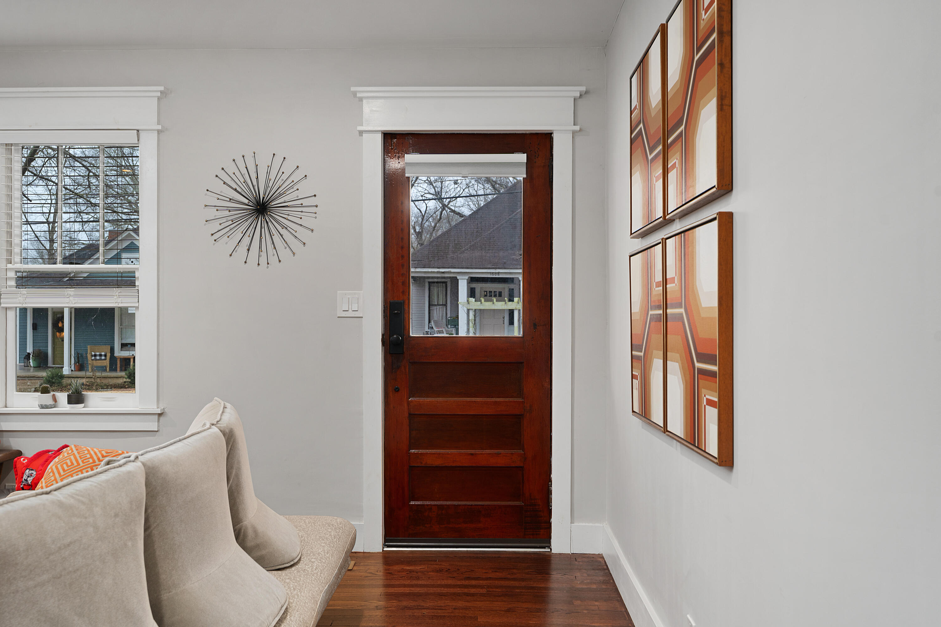 1609 W 51st Street