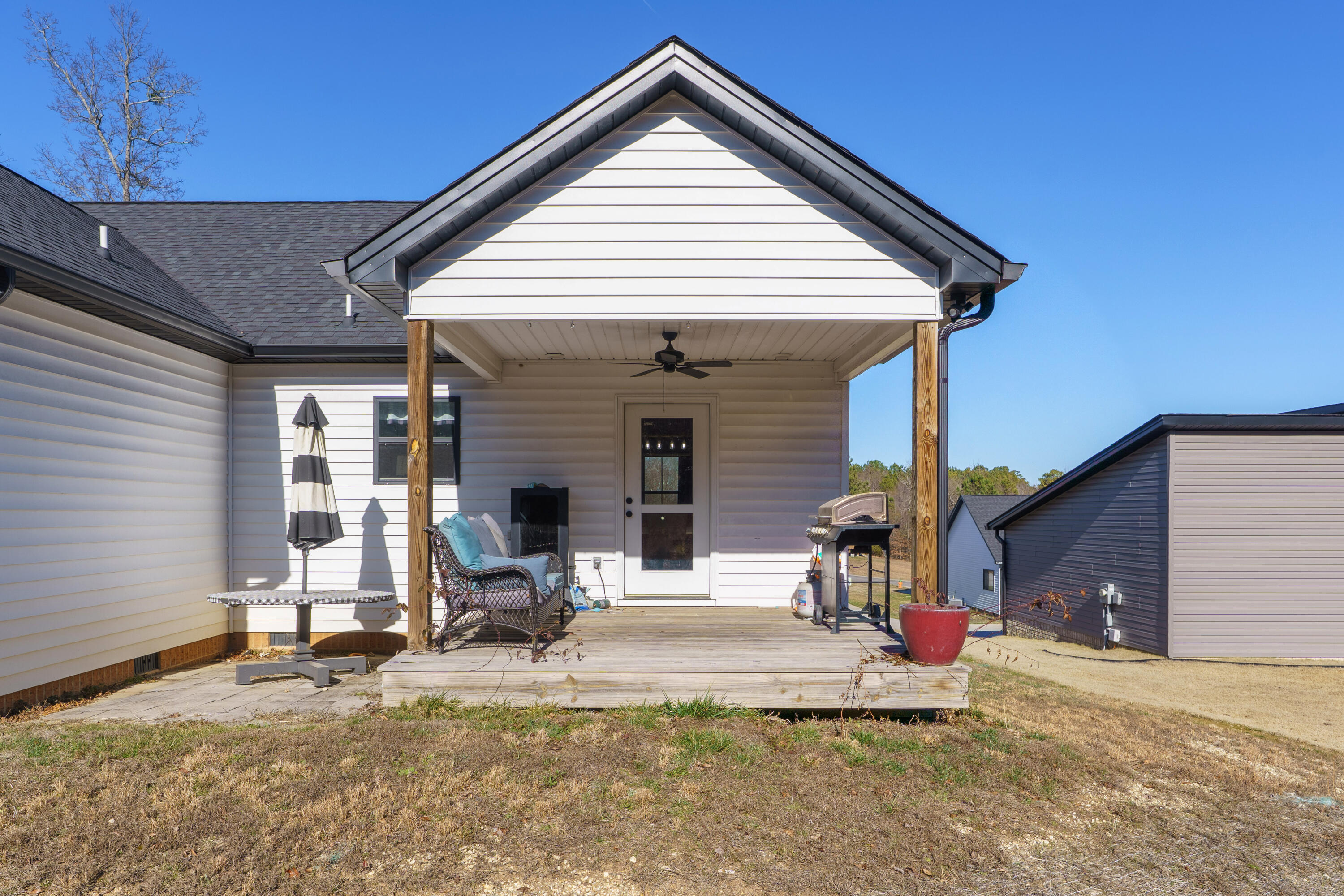 1310 Woodland Cove Place NE