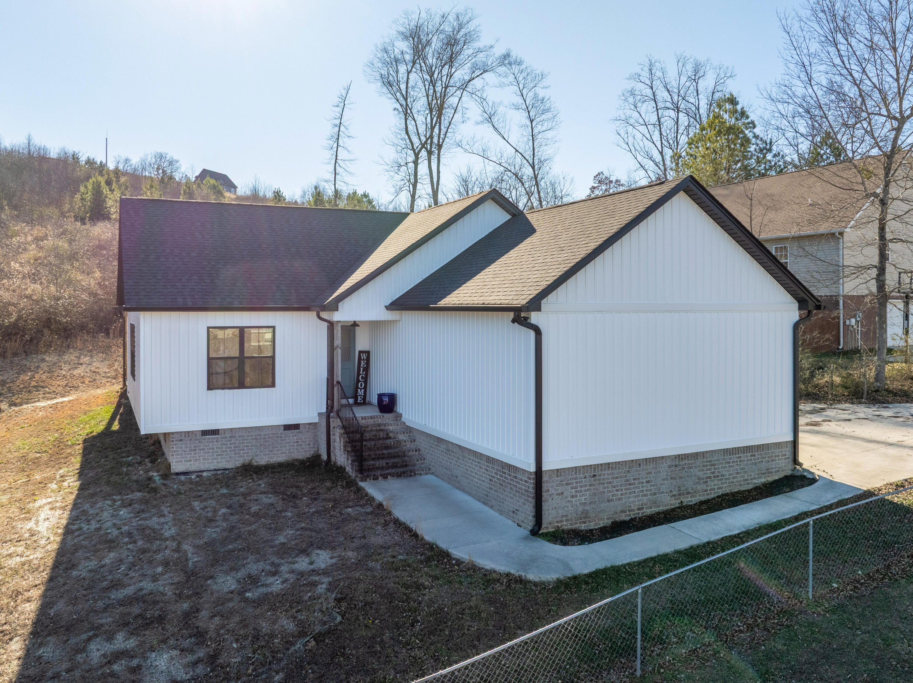 1310 Woodland Cove Place NE