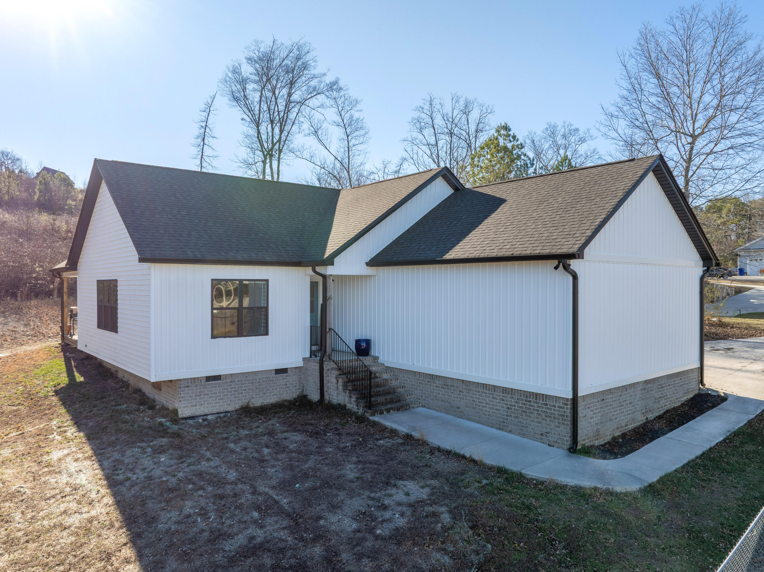 1310 Woodland Cove Place NE