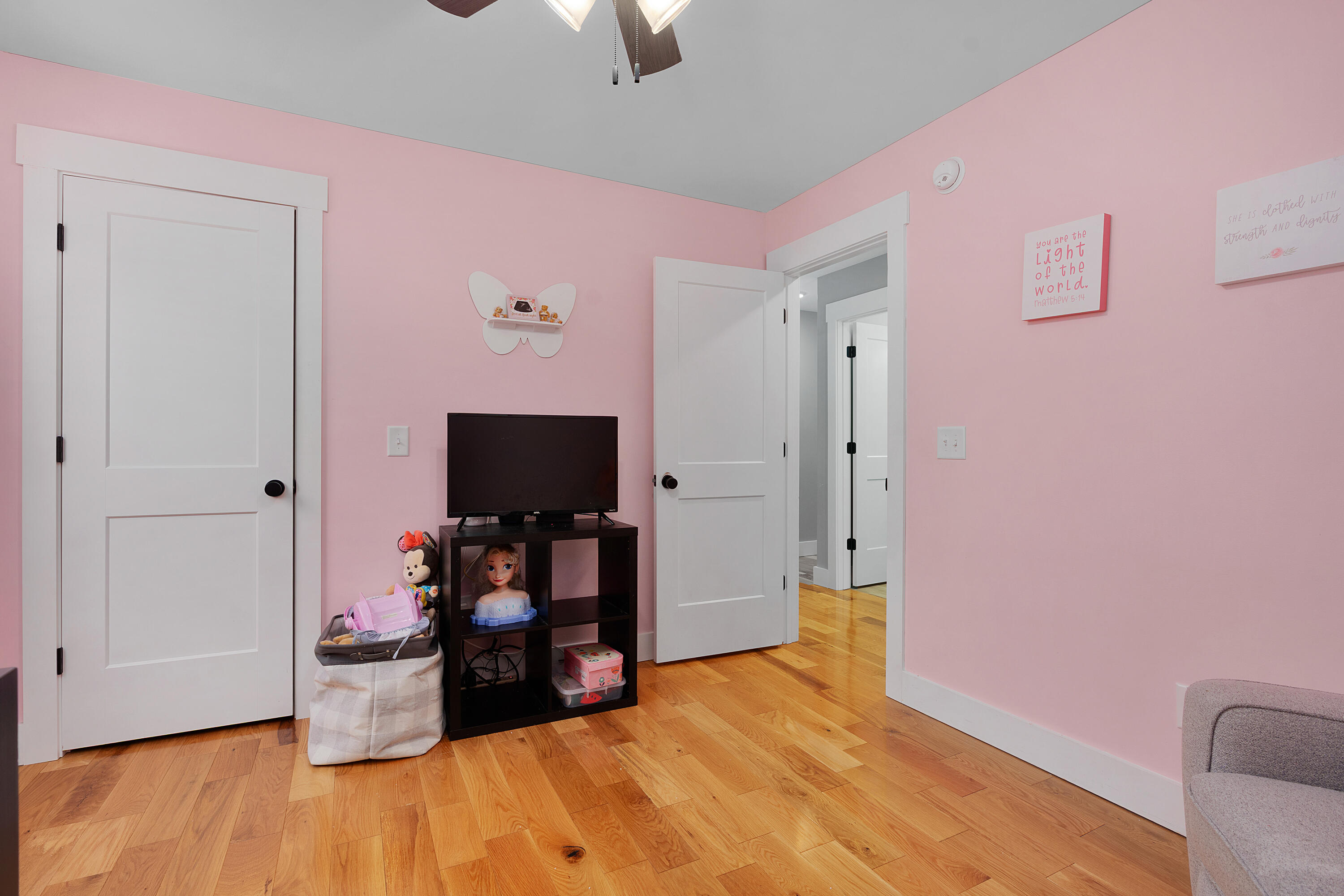 1310 Woodland Cove Place NE