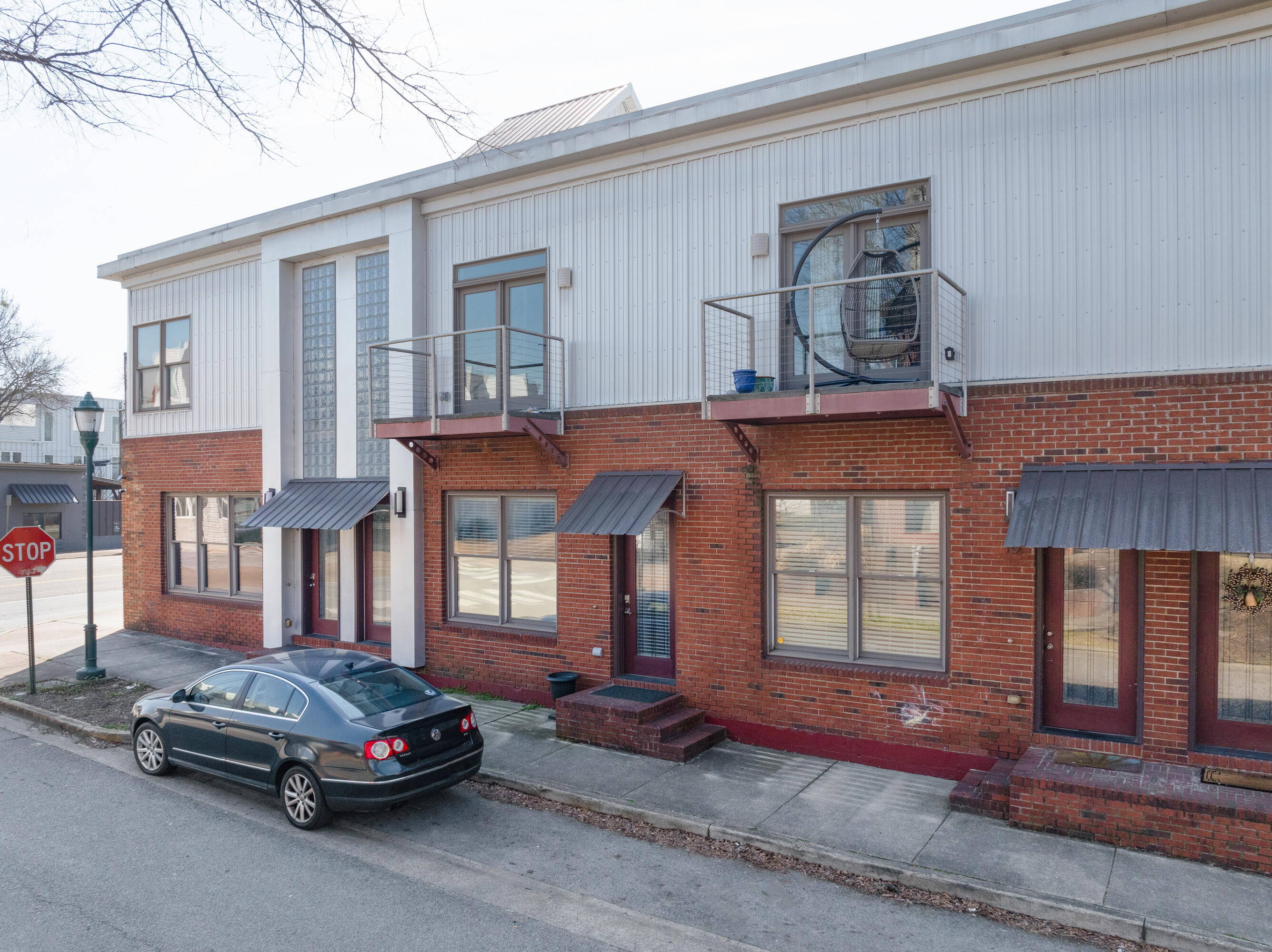 8 W 17th Street