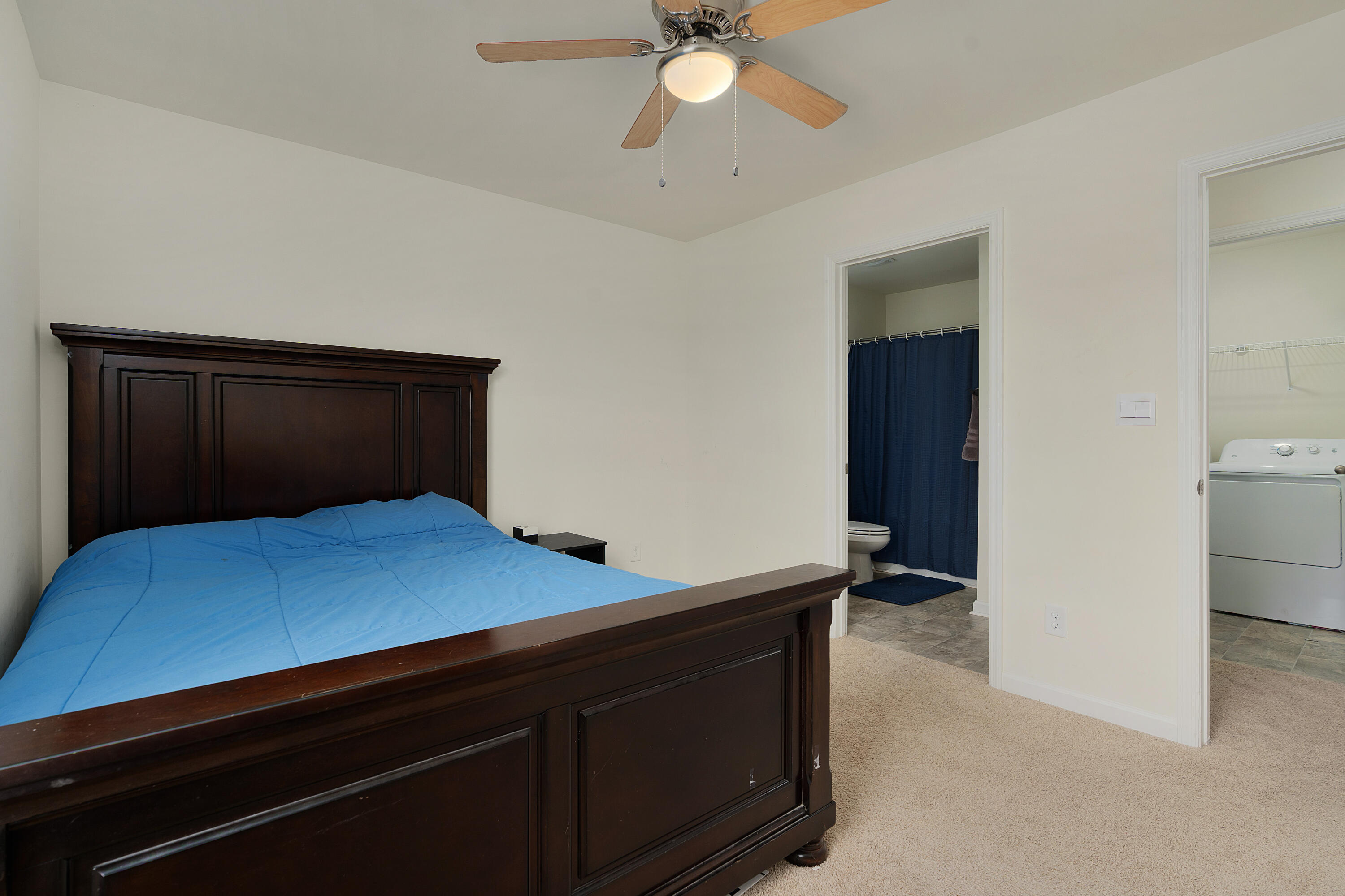 8592 Raspberry Way