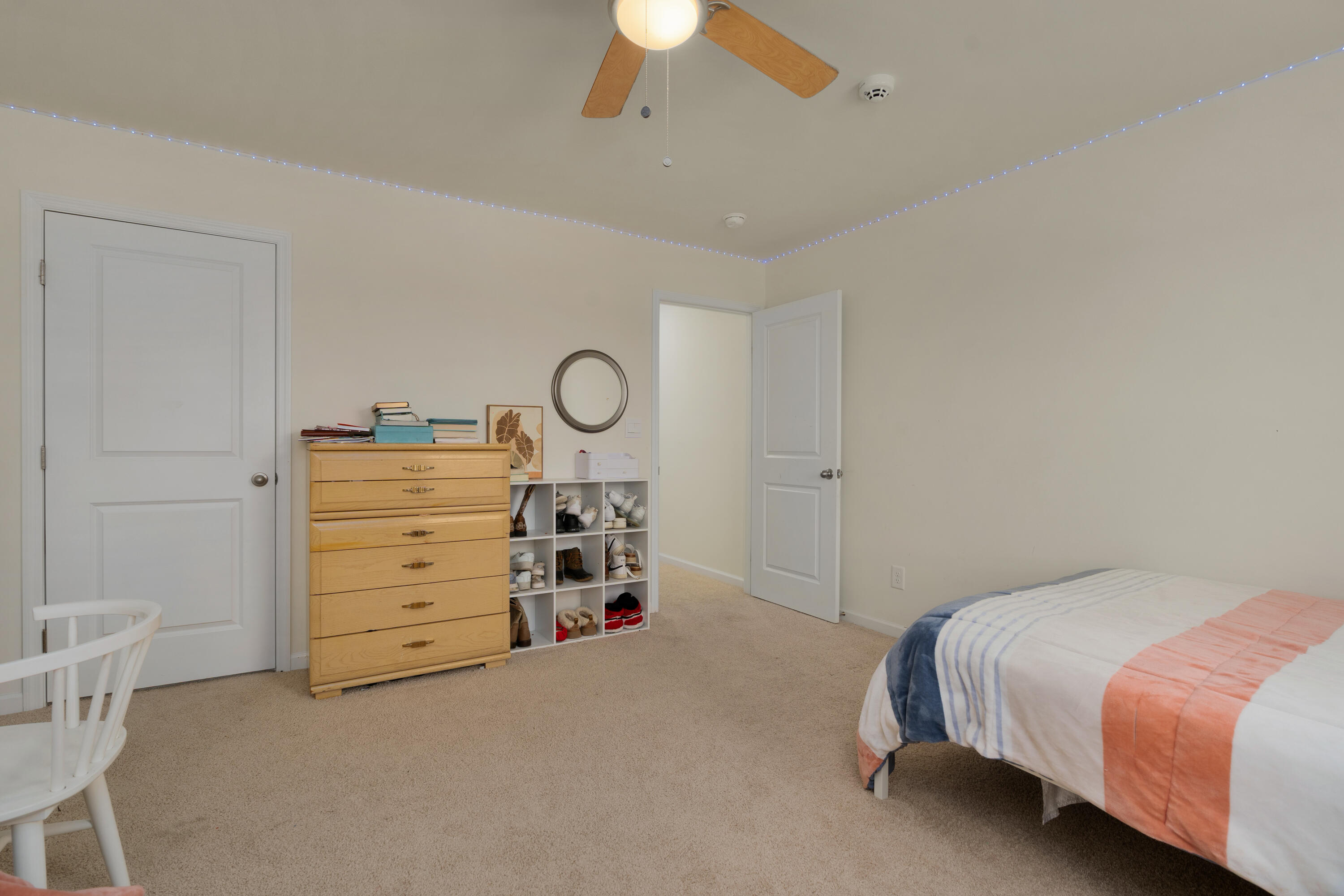 8592 Raspberry Way