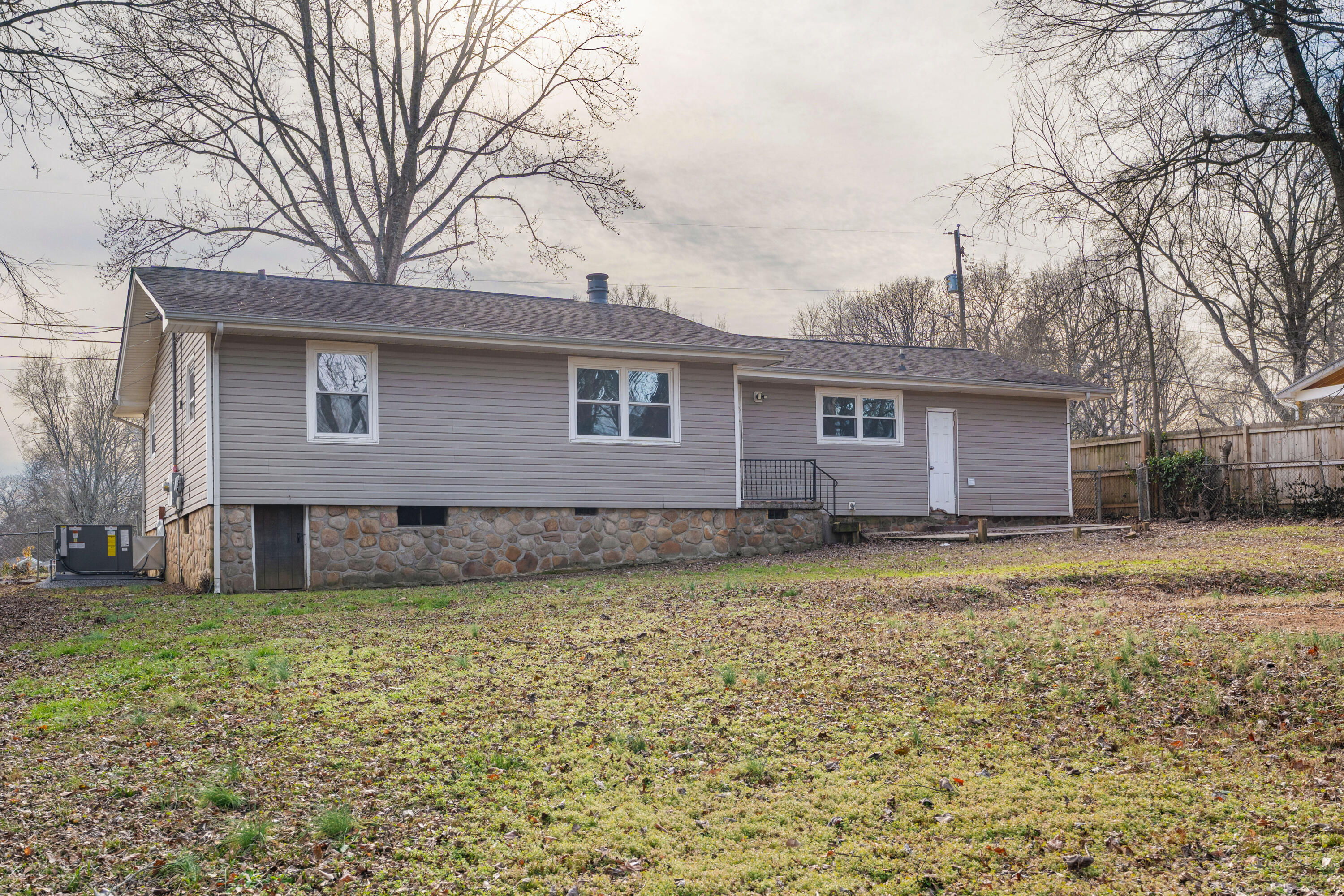 4519 Paw Trail