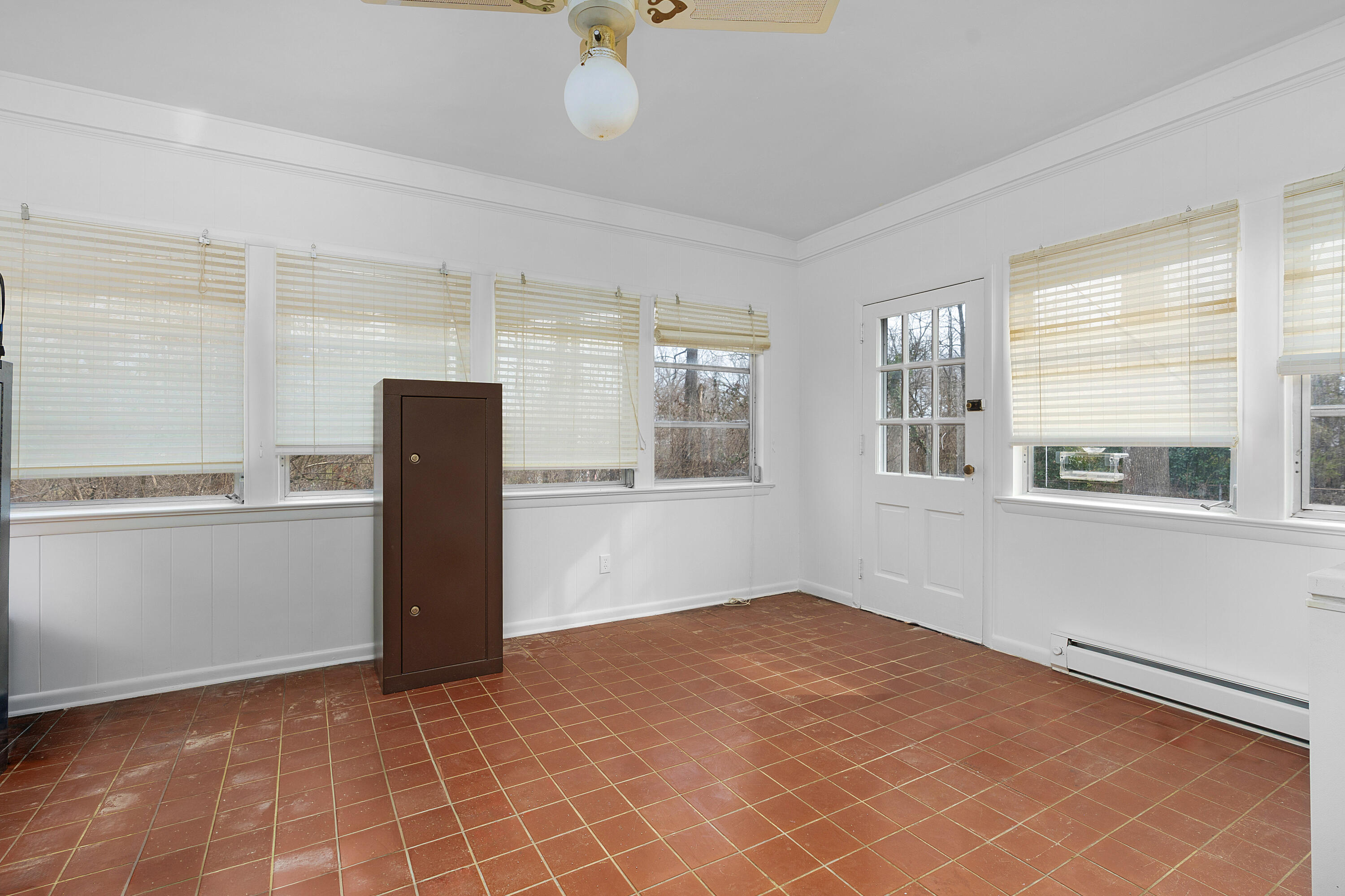1405 Cinderella Road