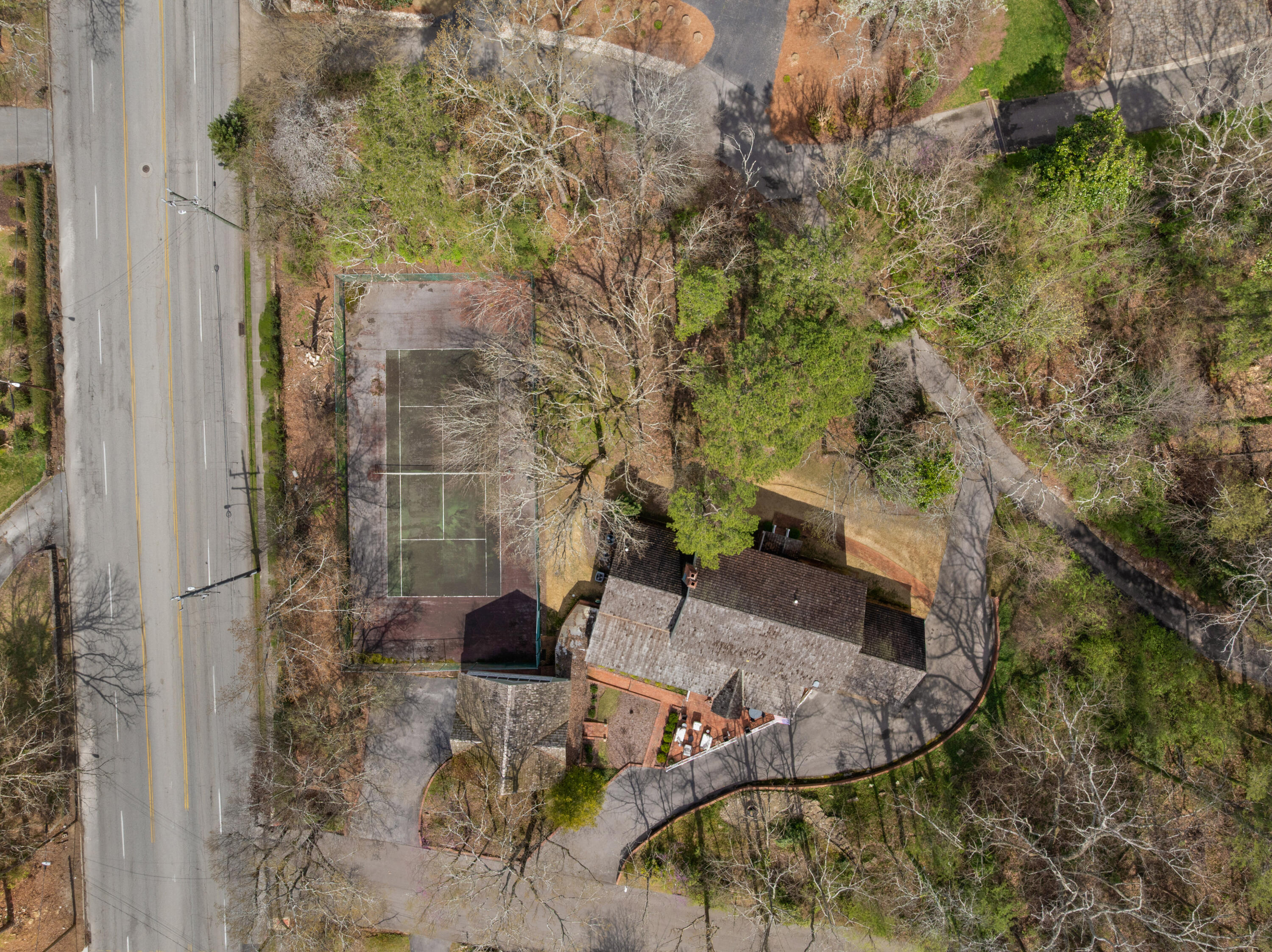 1301 Woodhill Drive