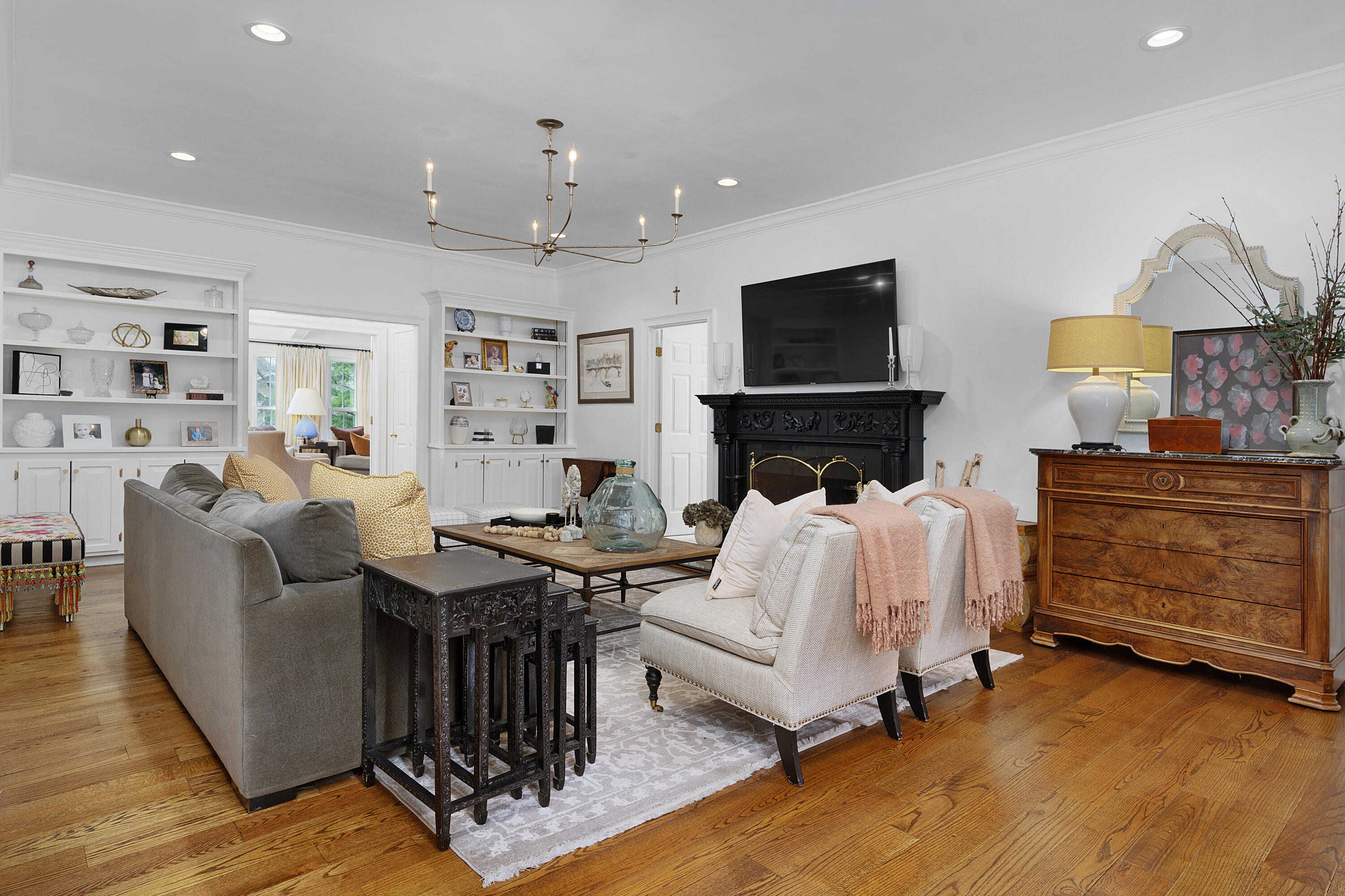 1301 Woodhill Drive
