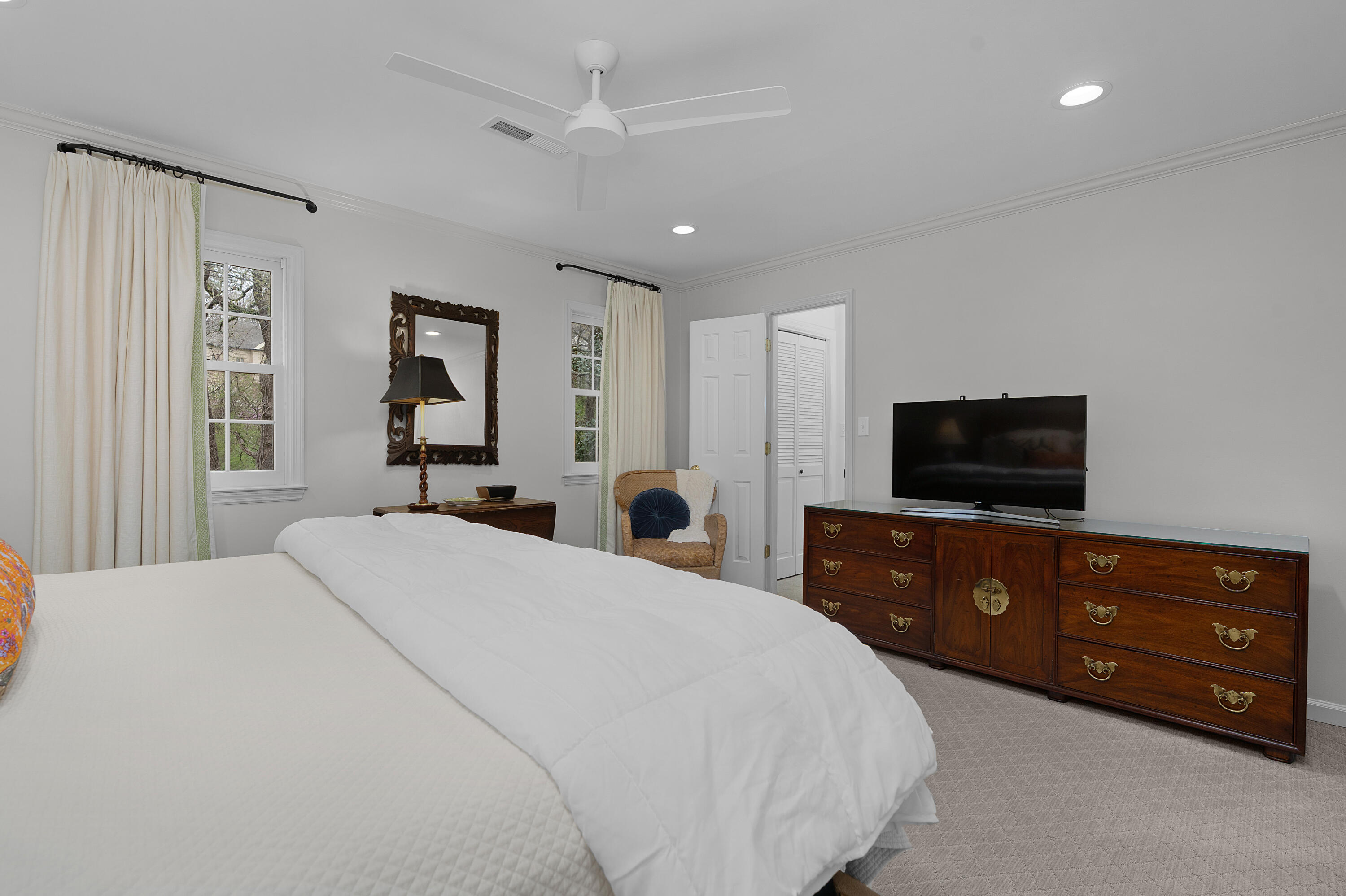 1301 Woodhill Drive