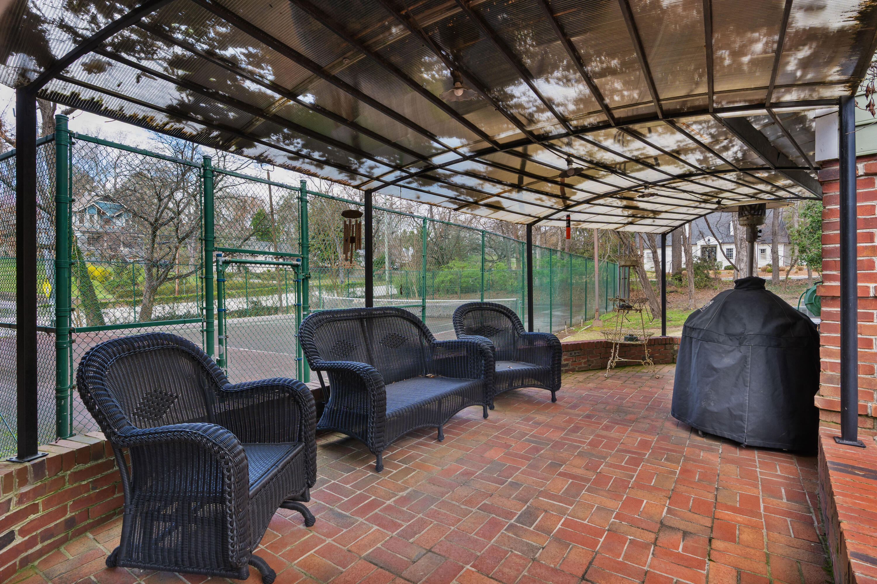 1301 Woodhill Drive