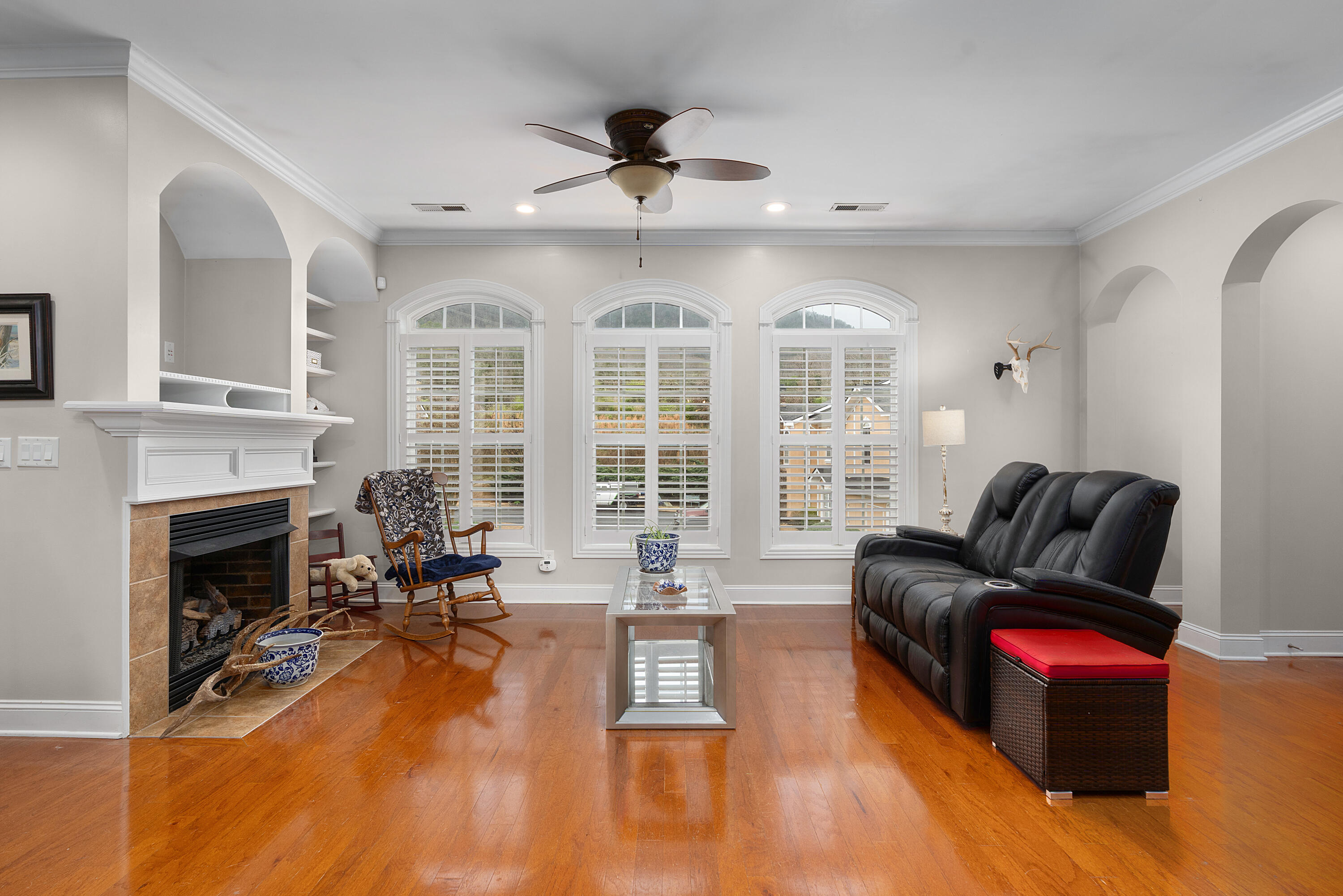 412 Renaissance Court