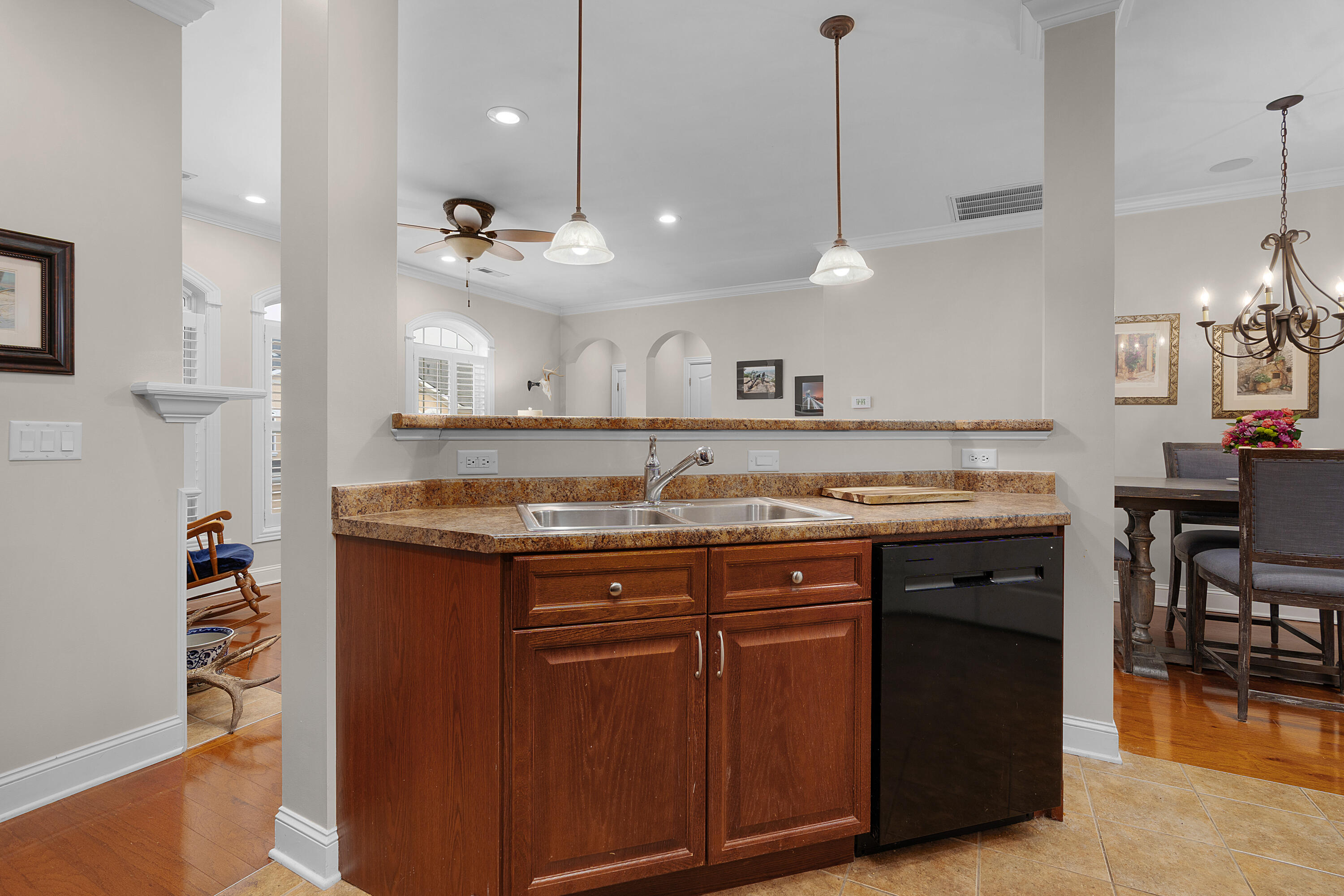412 Renaissance Court